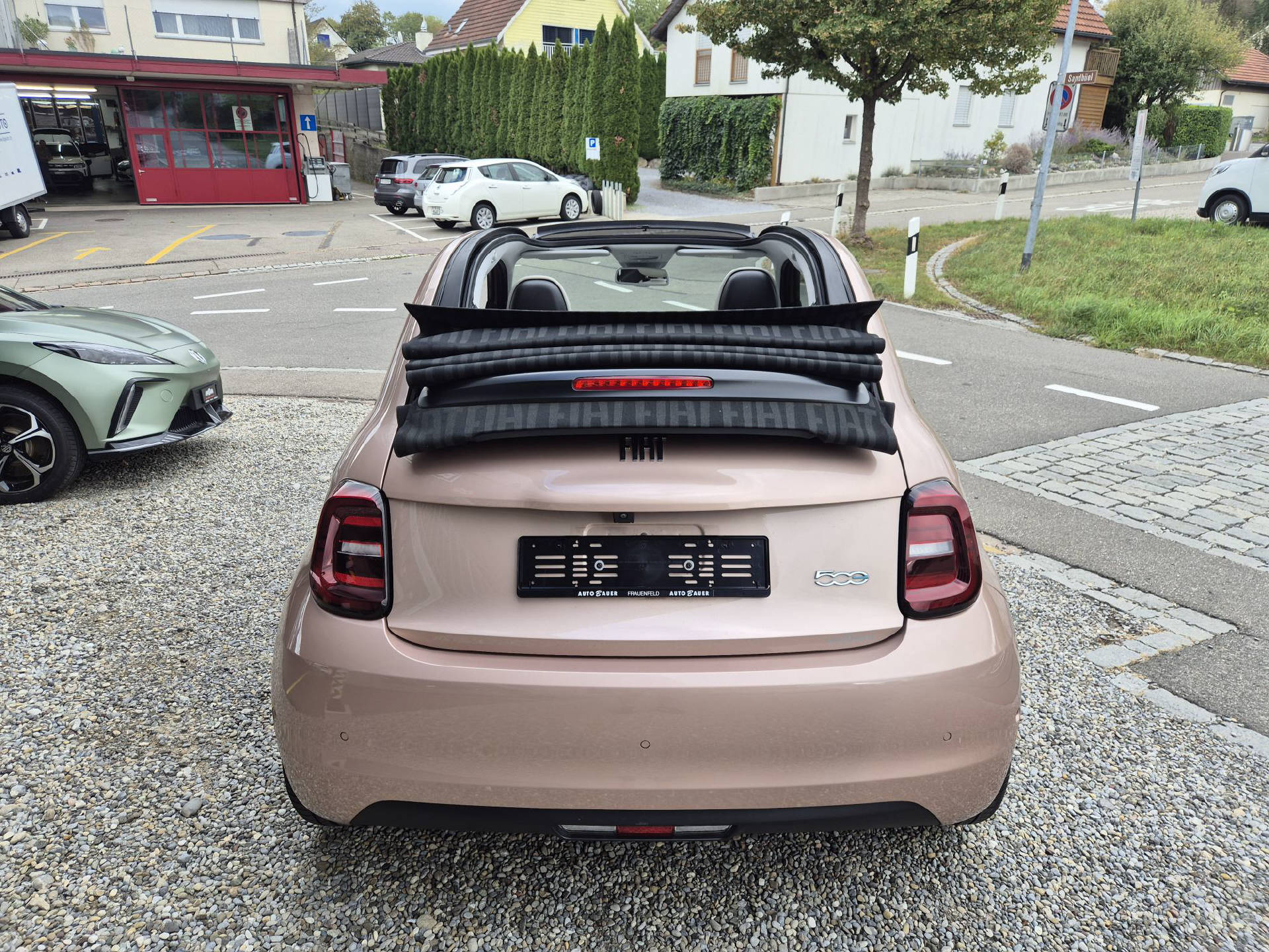 FIAT 500 Cabrio La Prima 42 kWh-image-6