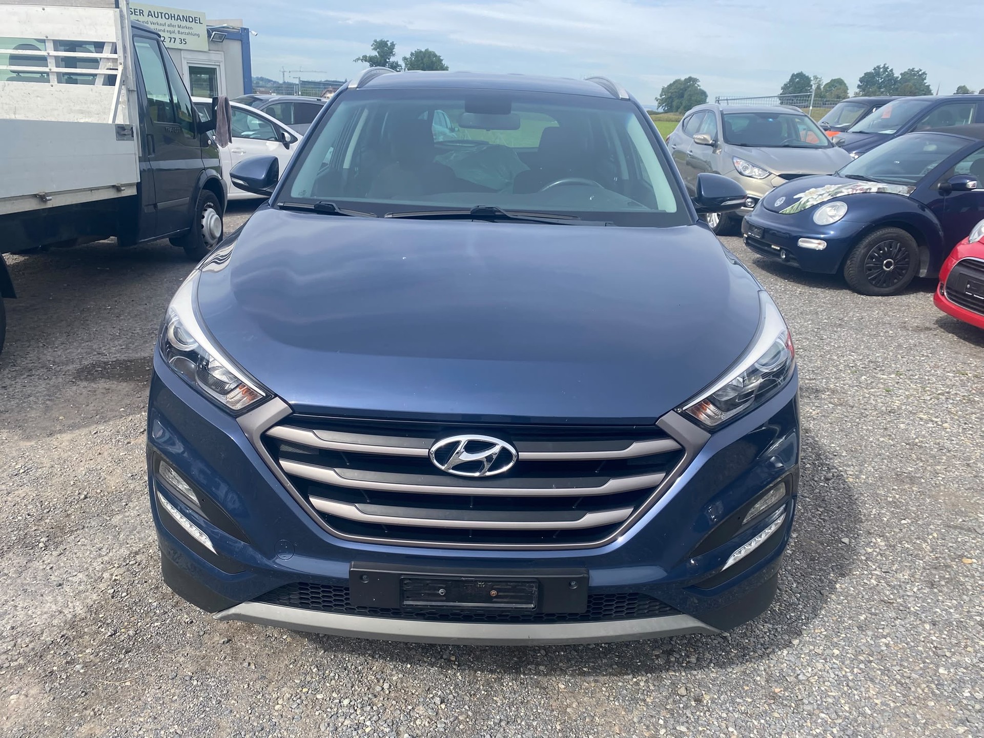HYUNDAI Tucson 2.0 CRDI Plena 2WD-image-2