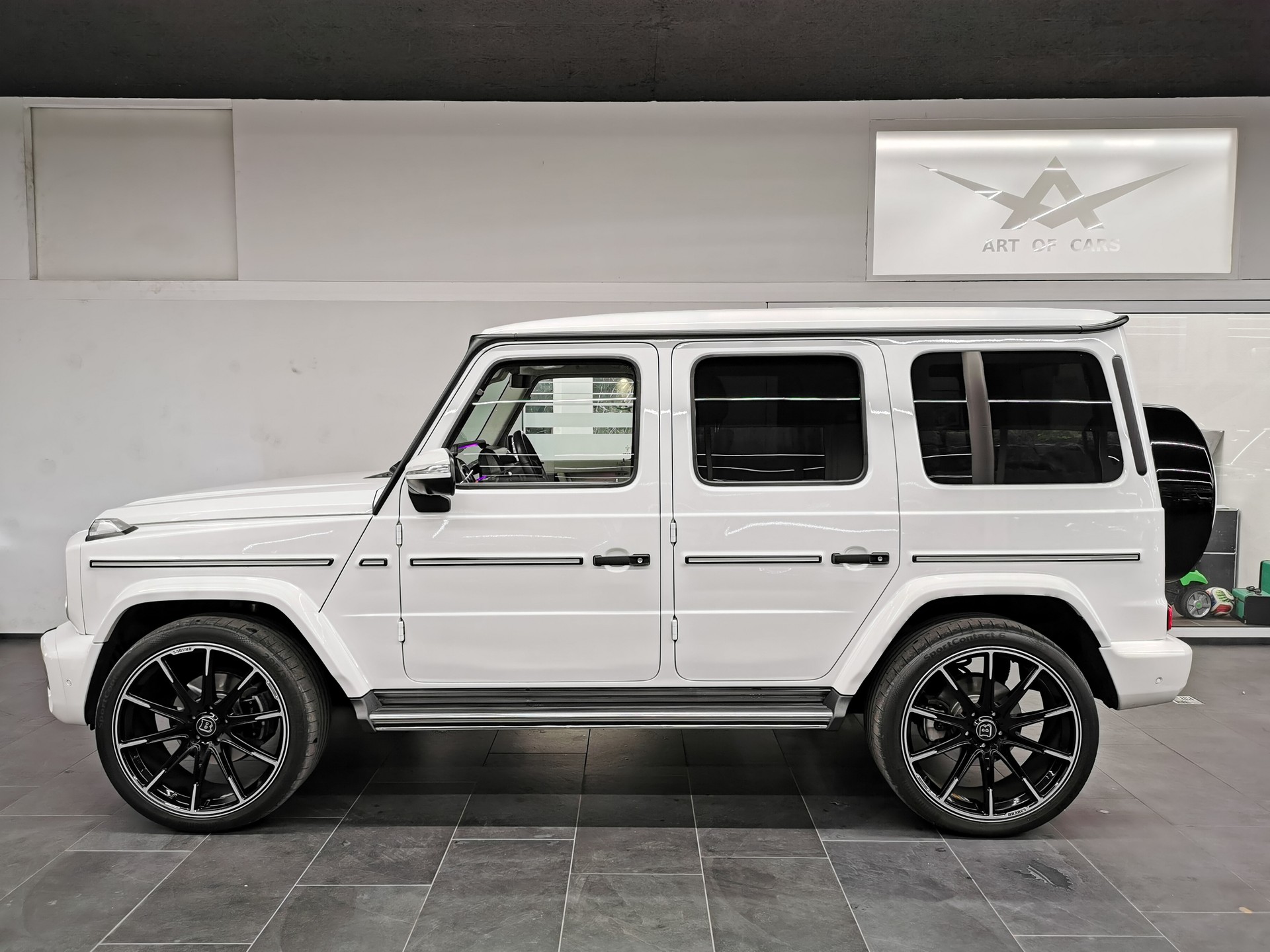 MERCEDES-BENZ G 500 V8 THE LAST G 63 AMG Line 9G-Tronic ALL WHITE SPECIAL BURMESTER LEDER MANUFAKTUR BEIGE/DUNKELBRAUN LED 360° 24" BRABUS-image-2