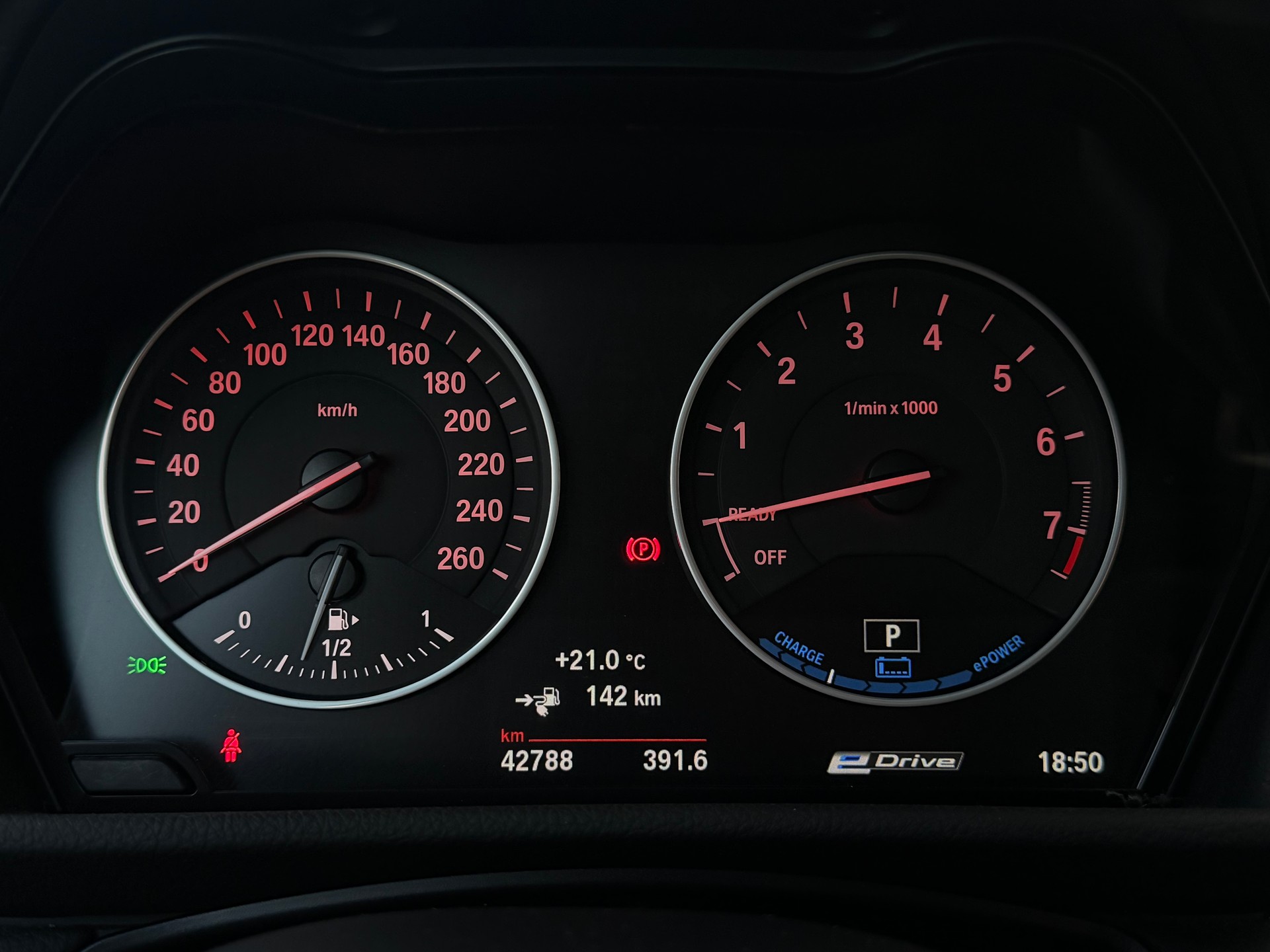 BMW 225xe iPerformance Active Tourer Steptronic-image-7