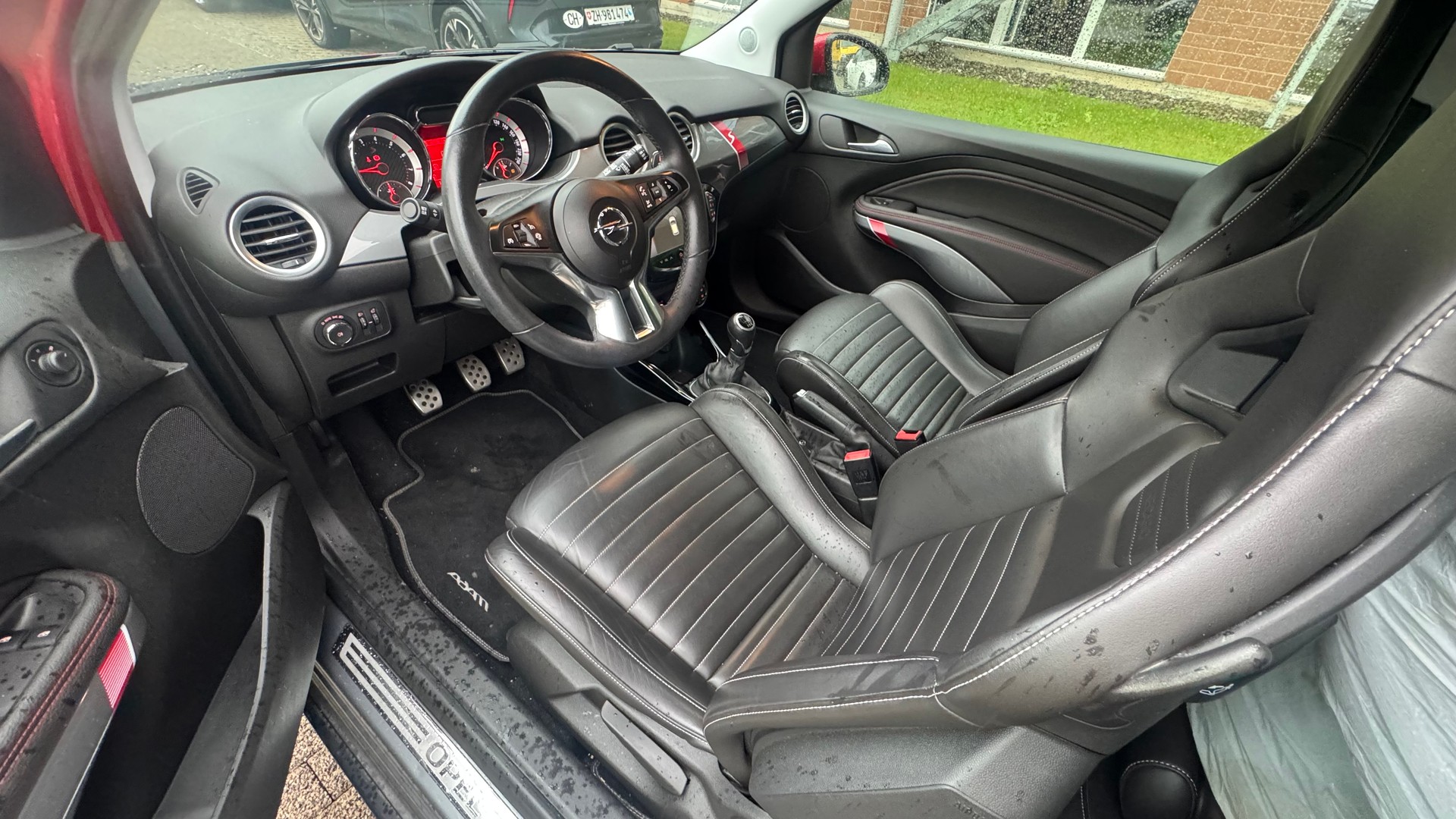OPEL Adam 1.4 Turbo S-image-6