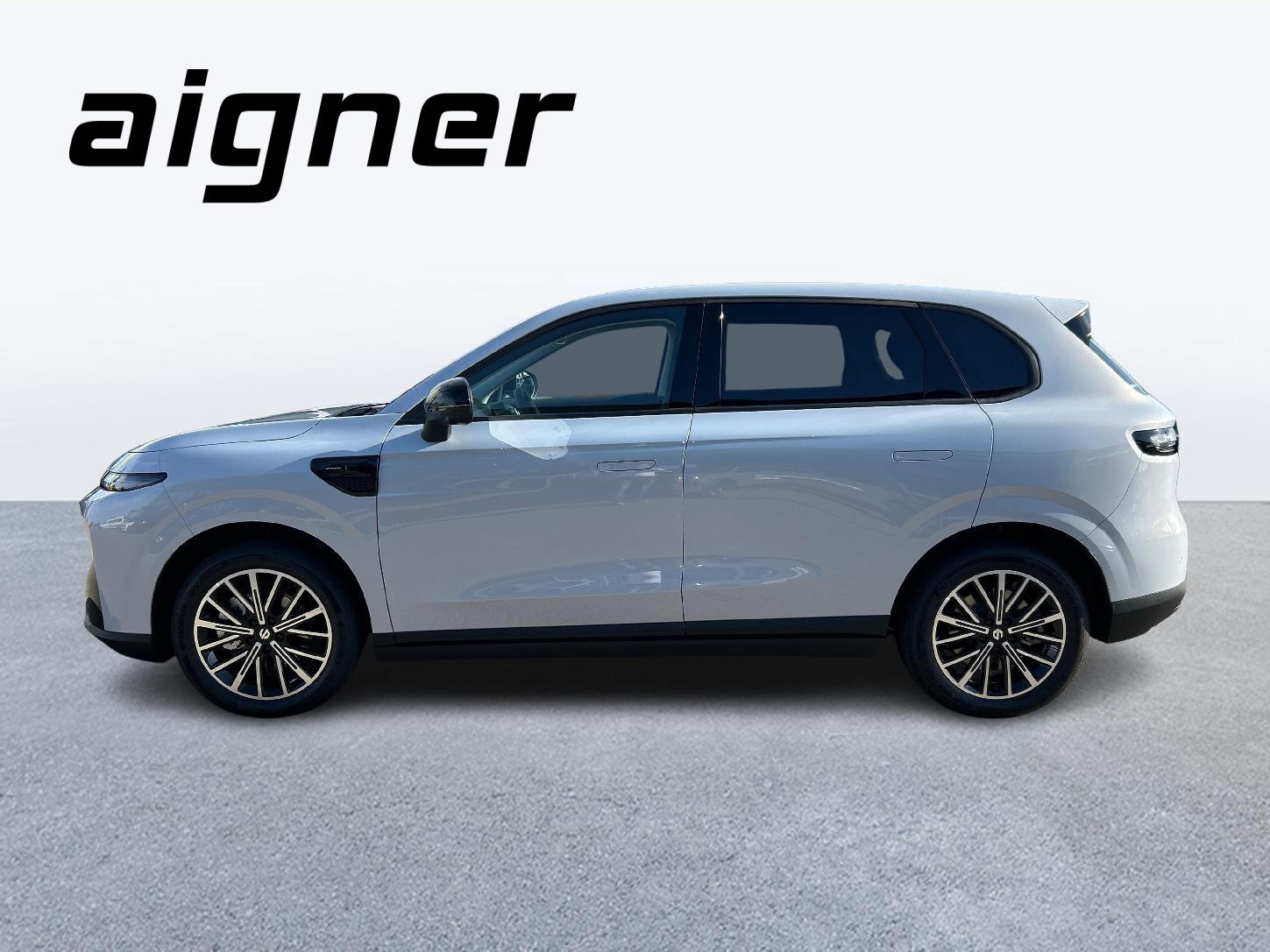 LEAPMOTOR B10 EV-image-1