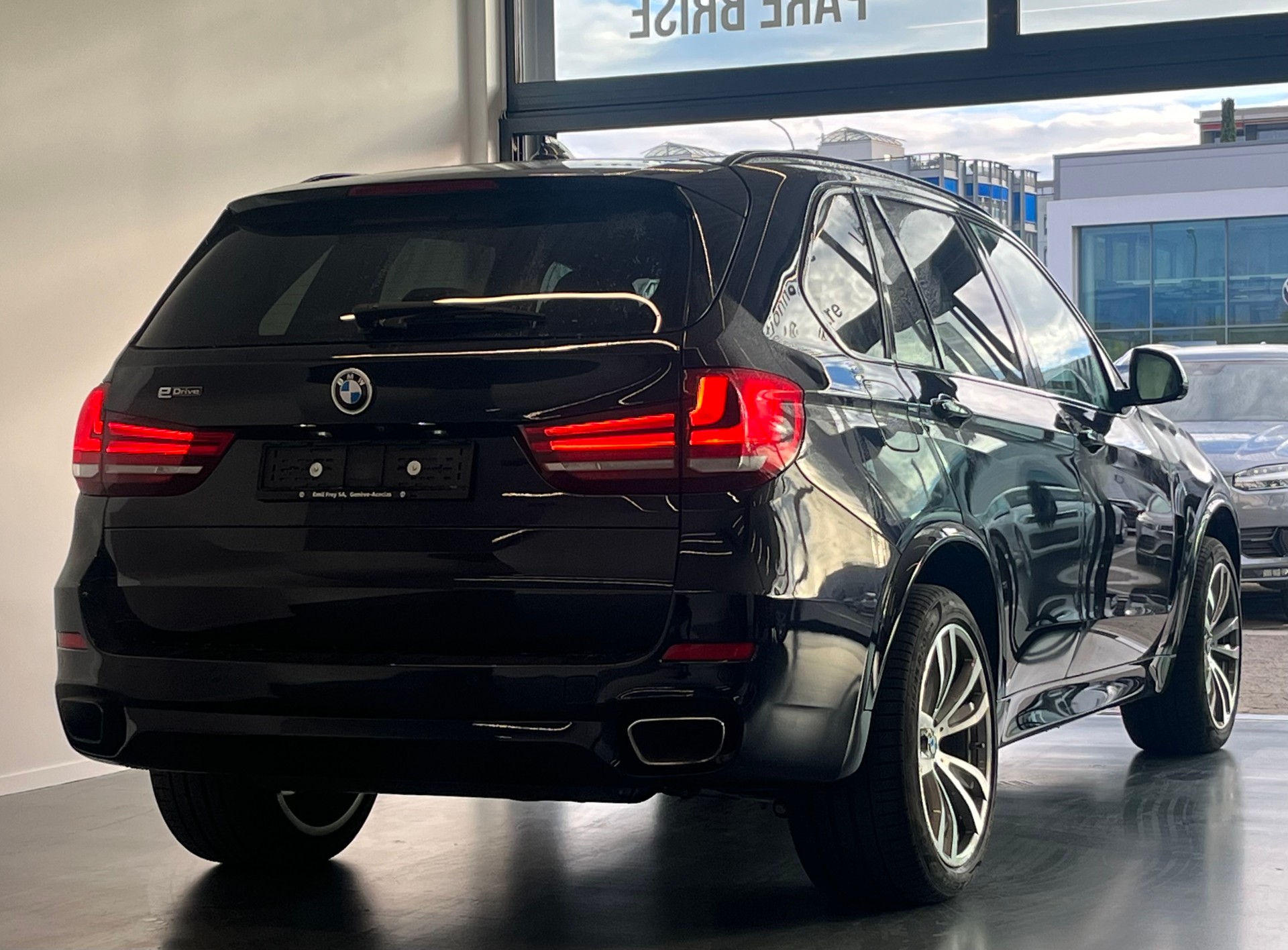 BMW X5 xDrive 40e iPerformance Steptronic-image-3