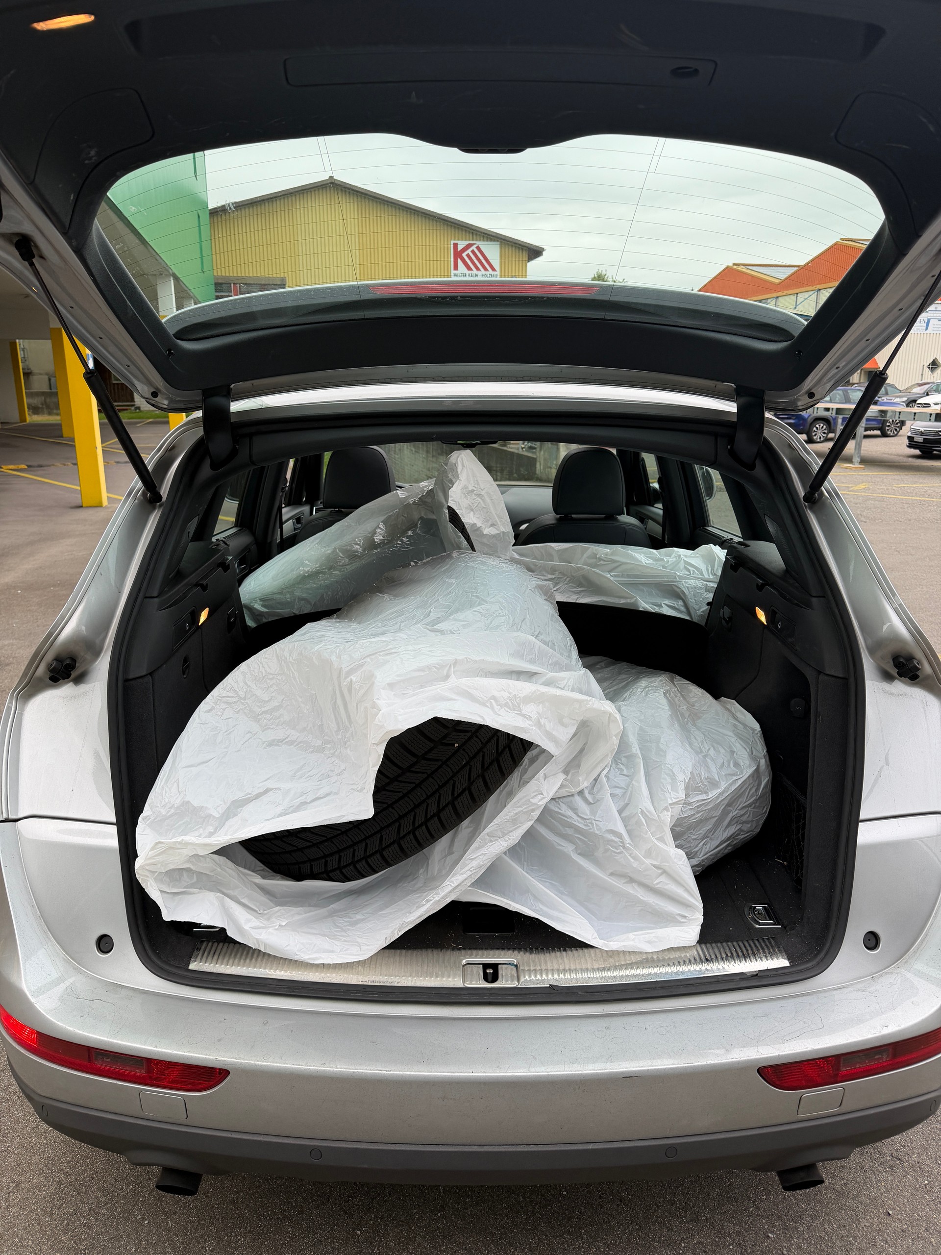 AUDI Q5 2.0 TFSI quattro S-tronic-image-14
