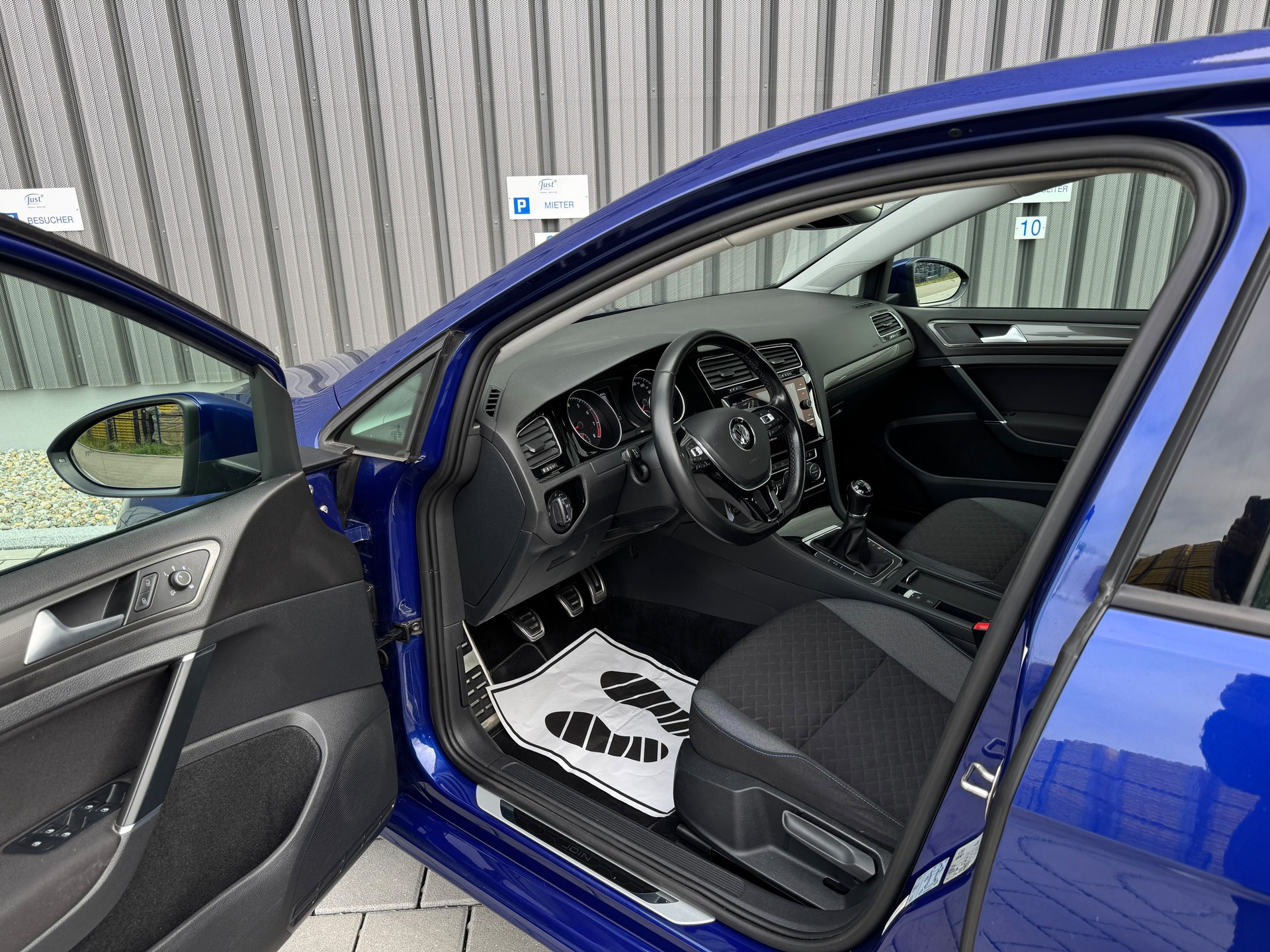 VW Golf 1.0 TSI Comfortline-image-12