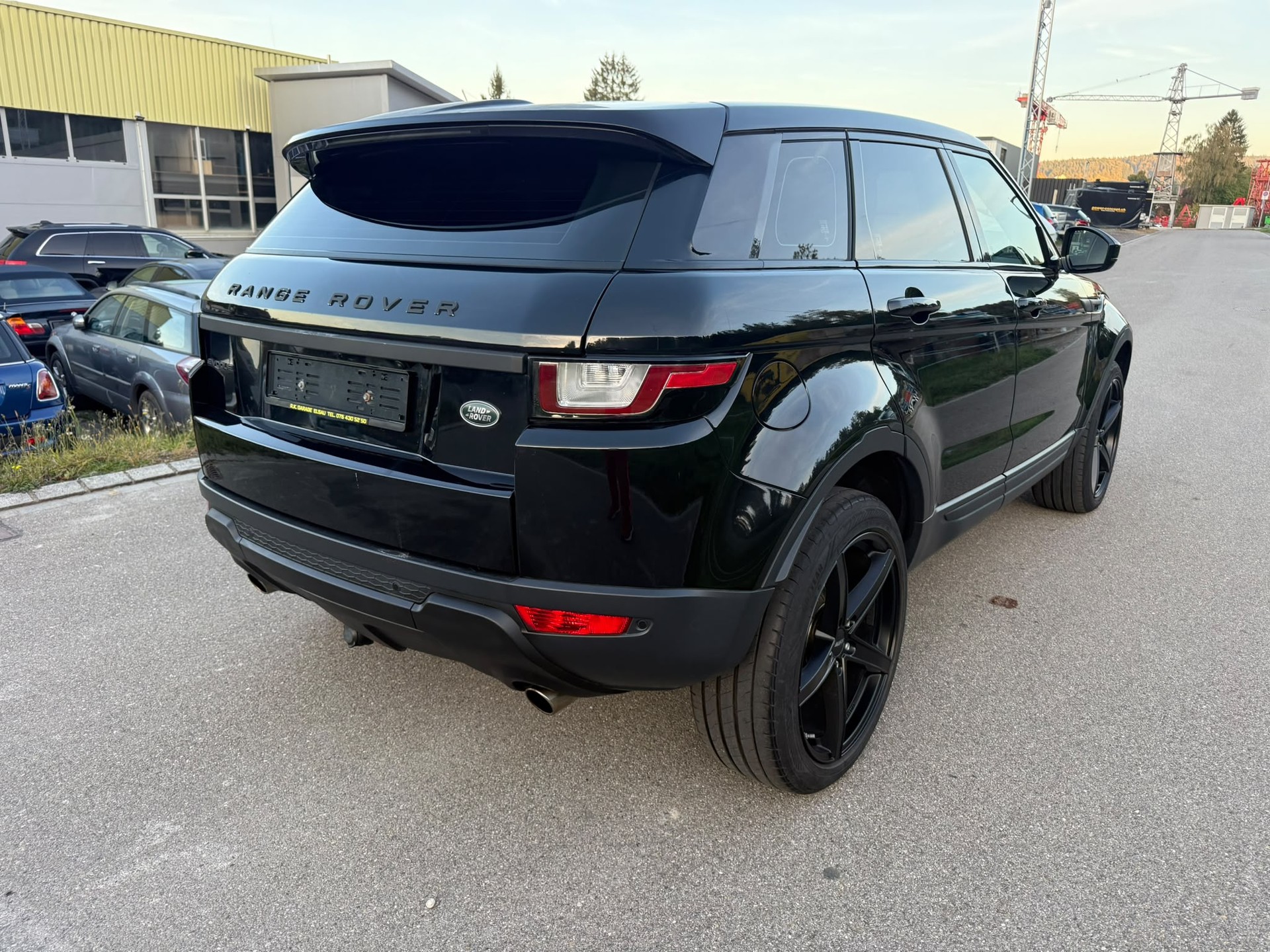 LAND ROVER Range Rover Evoque 2.0 TD4 SE Advantage AT9-image-4