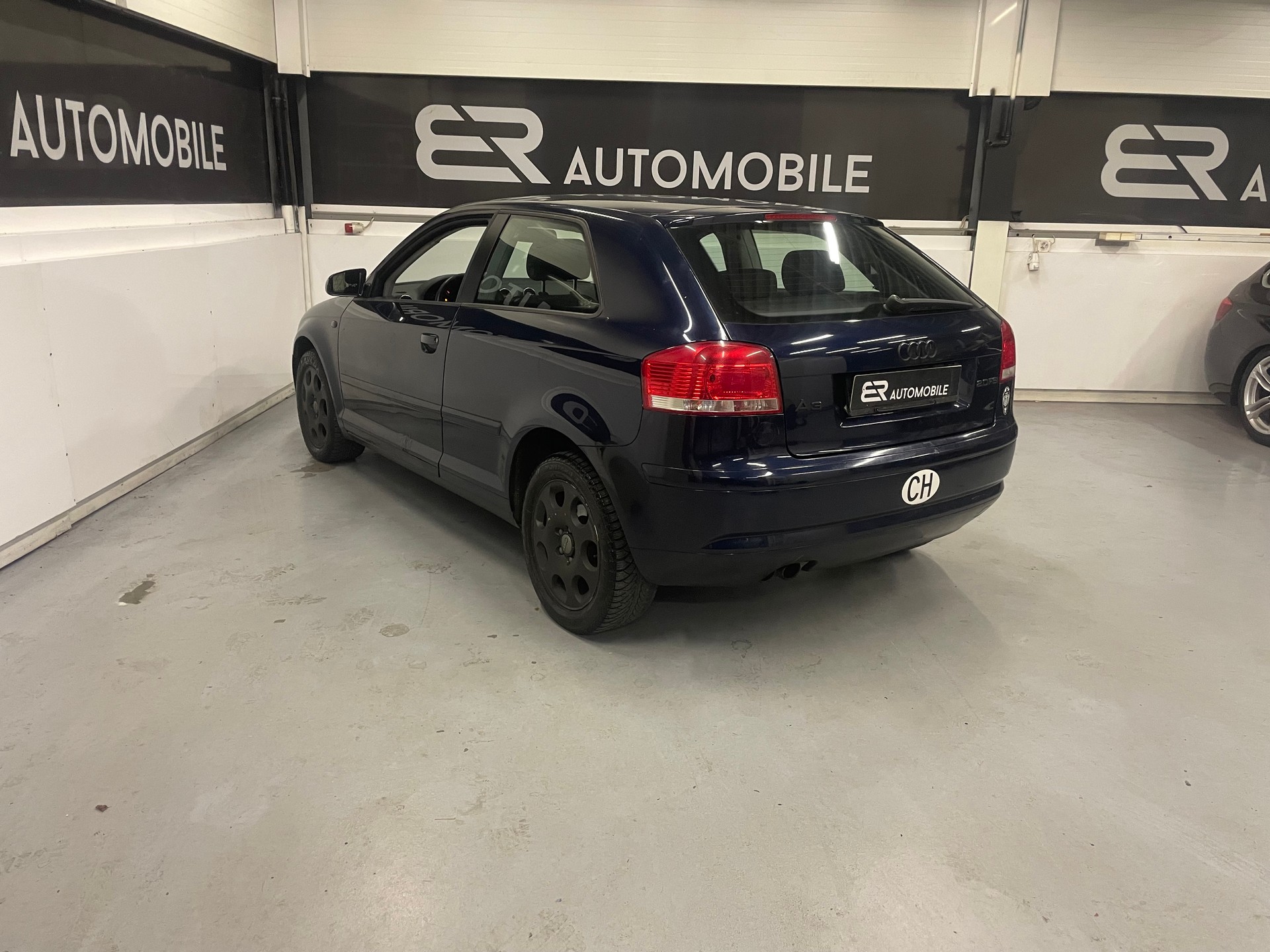 AUDI A3 2.0 FSI Attraction-image-3