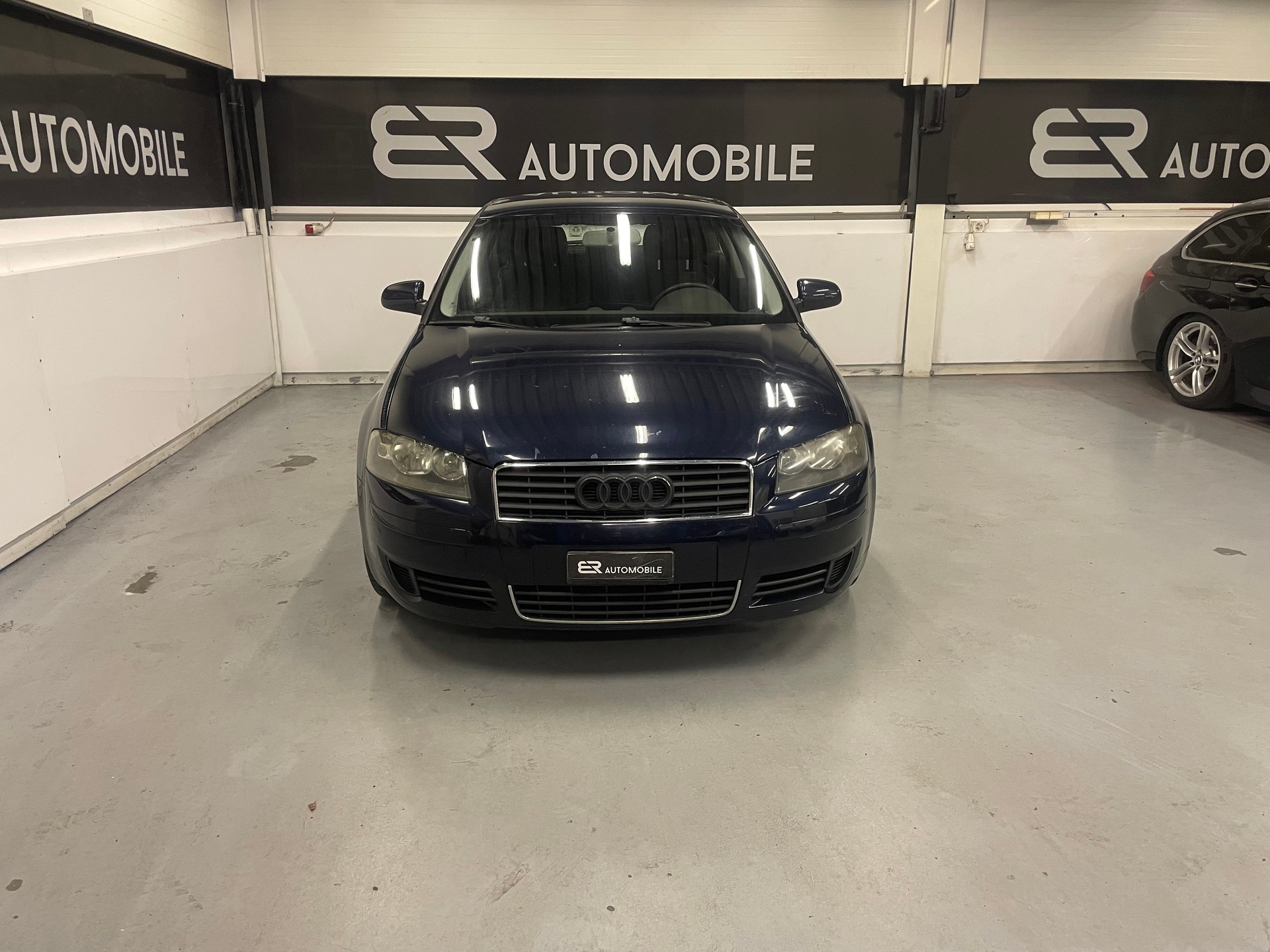 AUDI A3 2.0 FSI Attraction-image-4