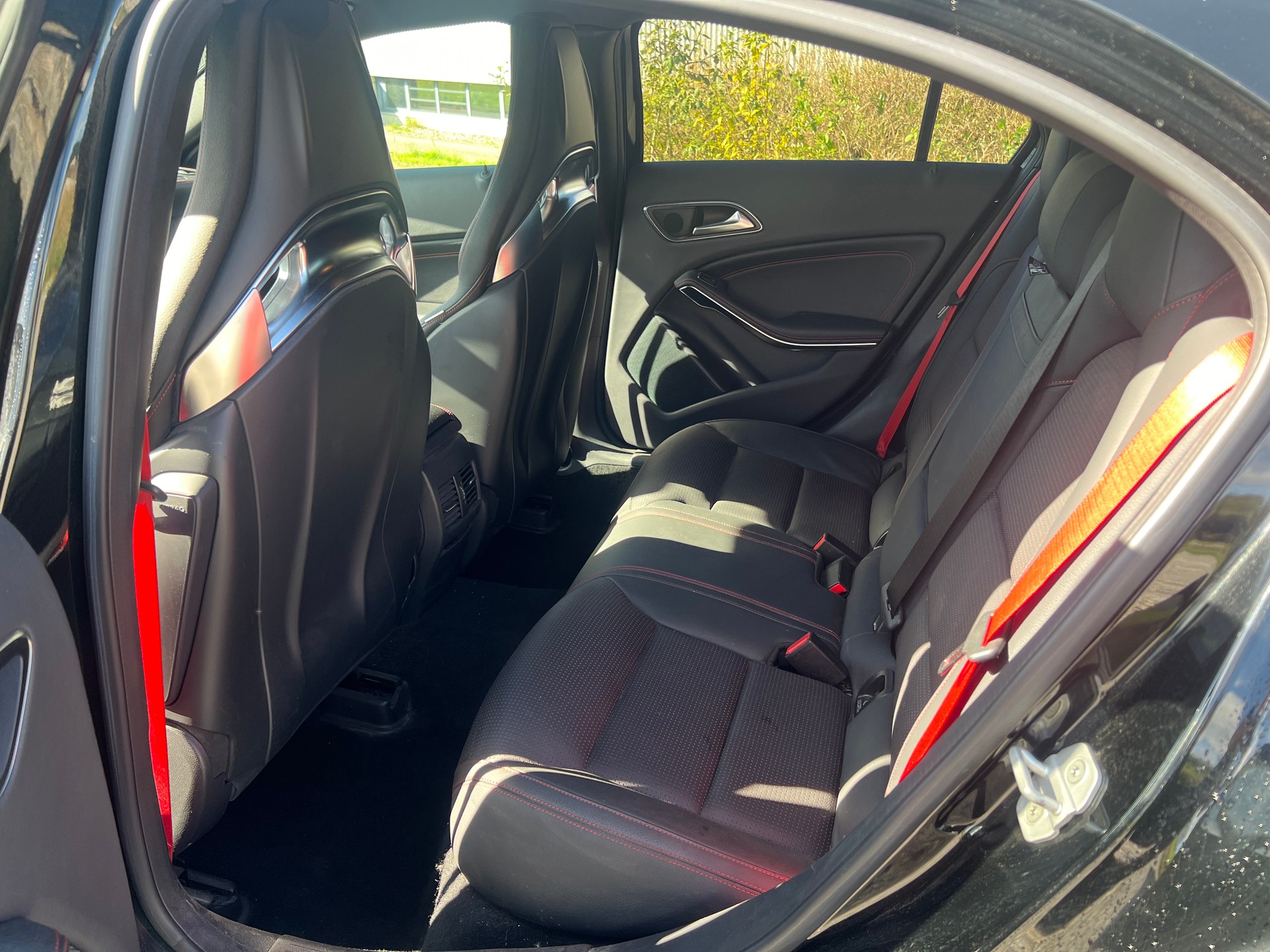 MERCEDES-BENZ A 45 AMG 4Matic Speedshift 7G-DCT-image-9