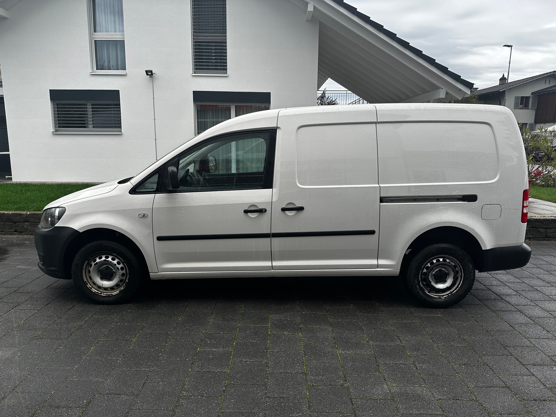 VW caddy-image-3