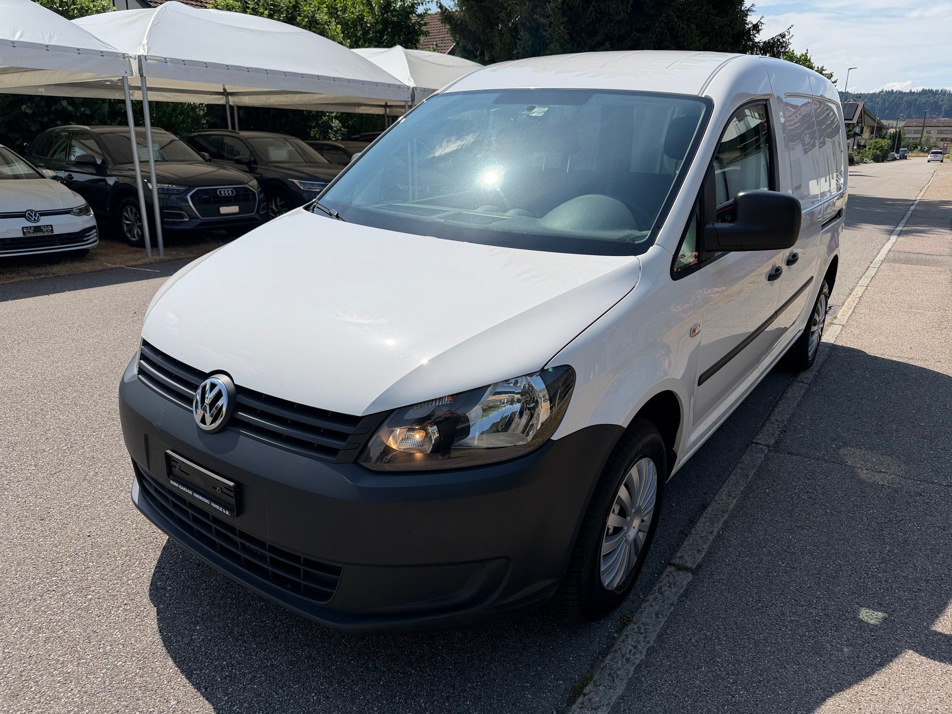 VW caddy-image-0
