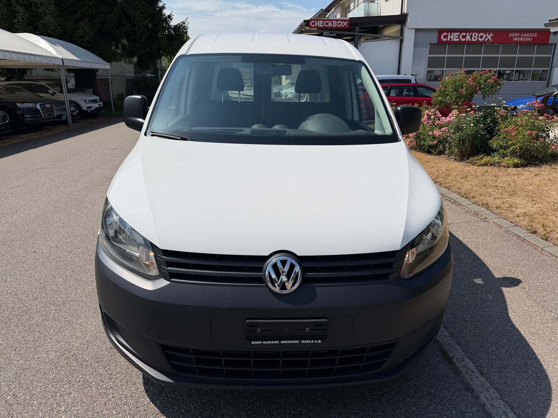 VW caddy-image-1