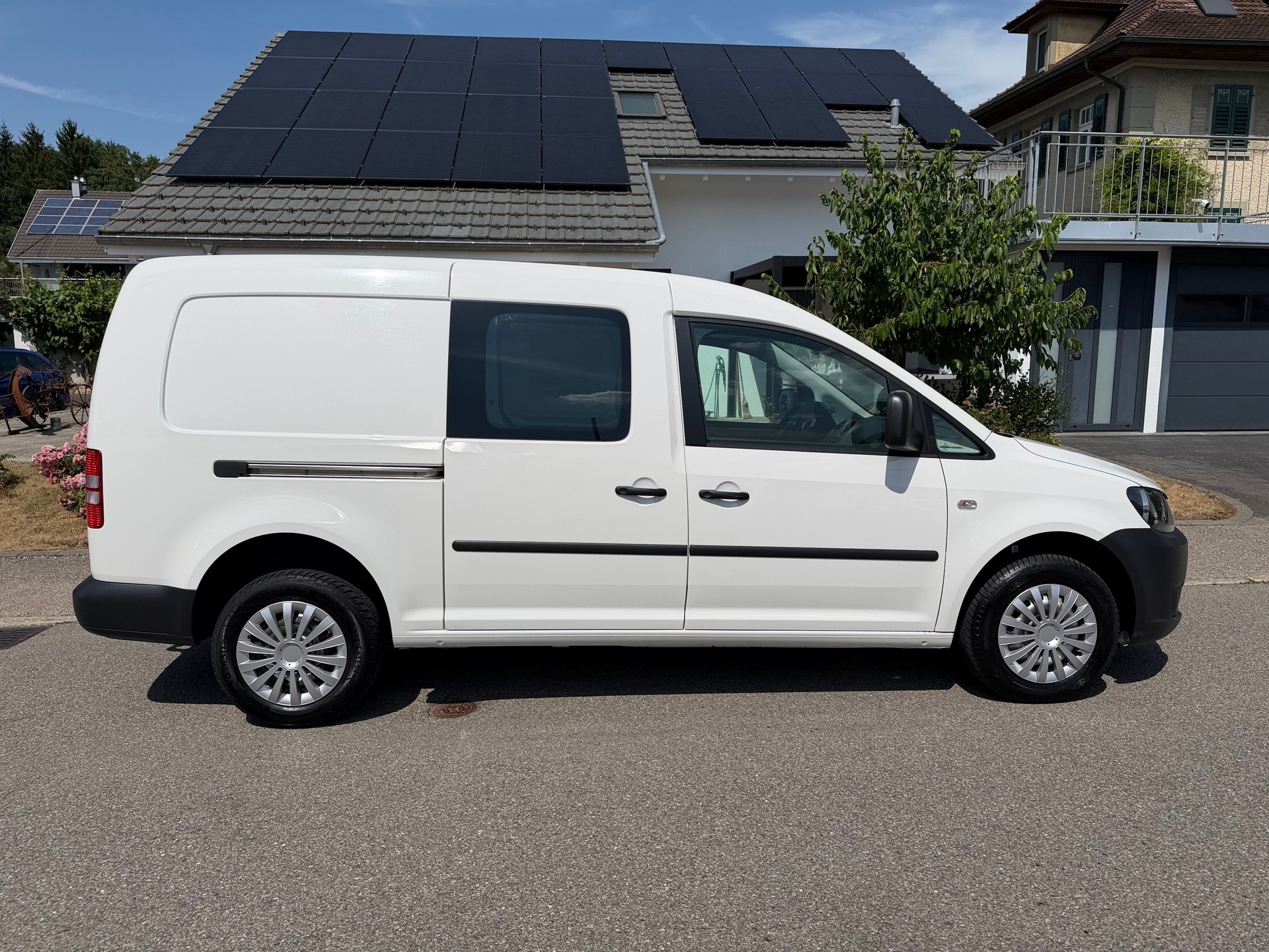 VW caddy-image-4