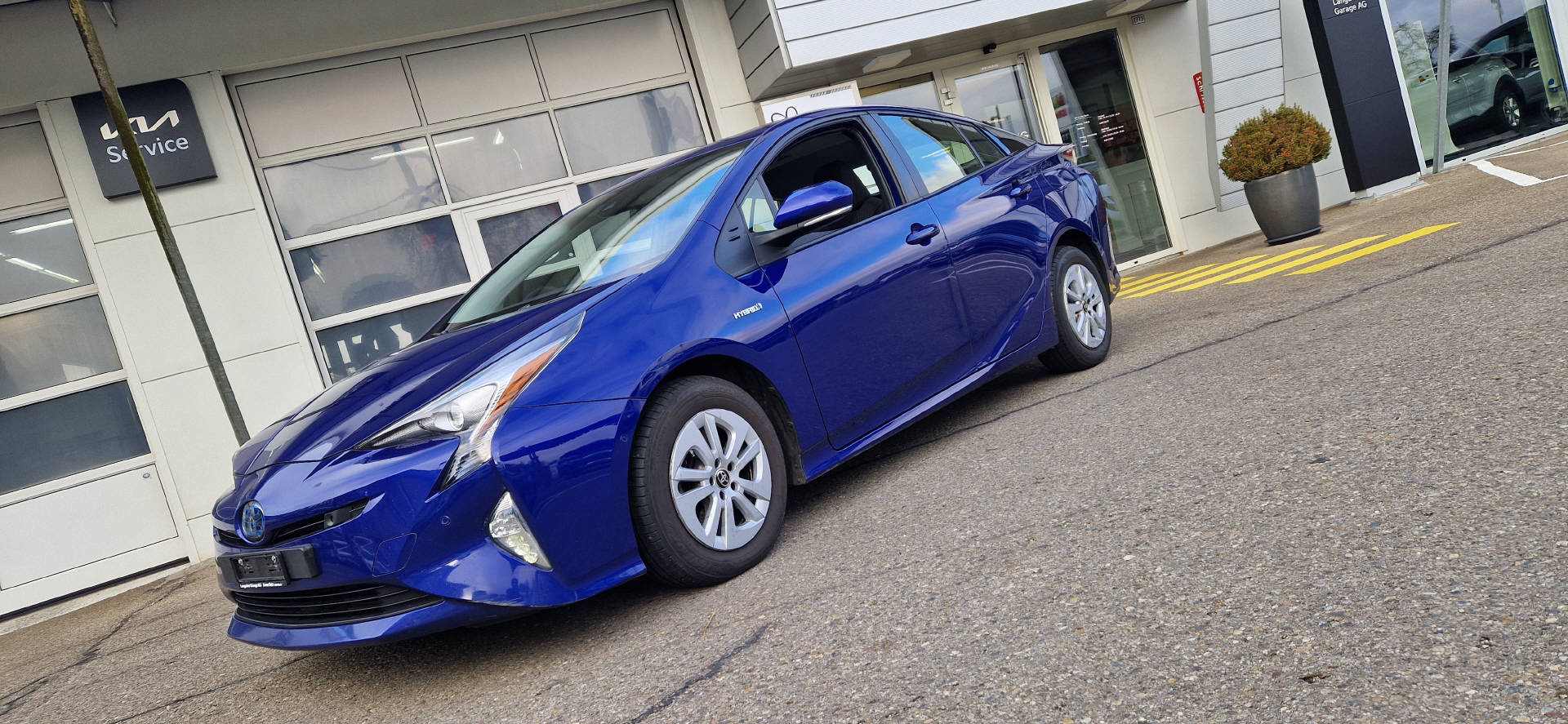 TOYOTA Prius 1.8 VVTi HSD Sol Premium-image-0