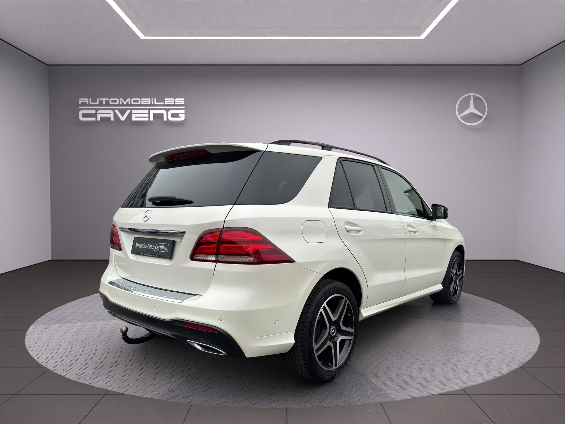MERCEDES-BENZ GLE 350 d 4Matic 9G-Tronic-image-4