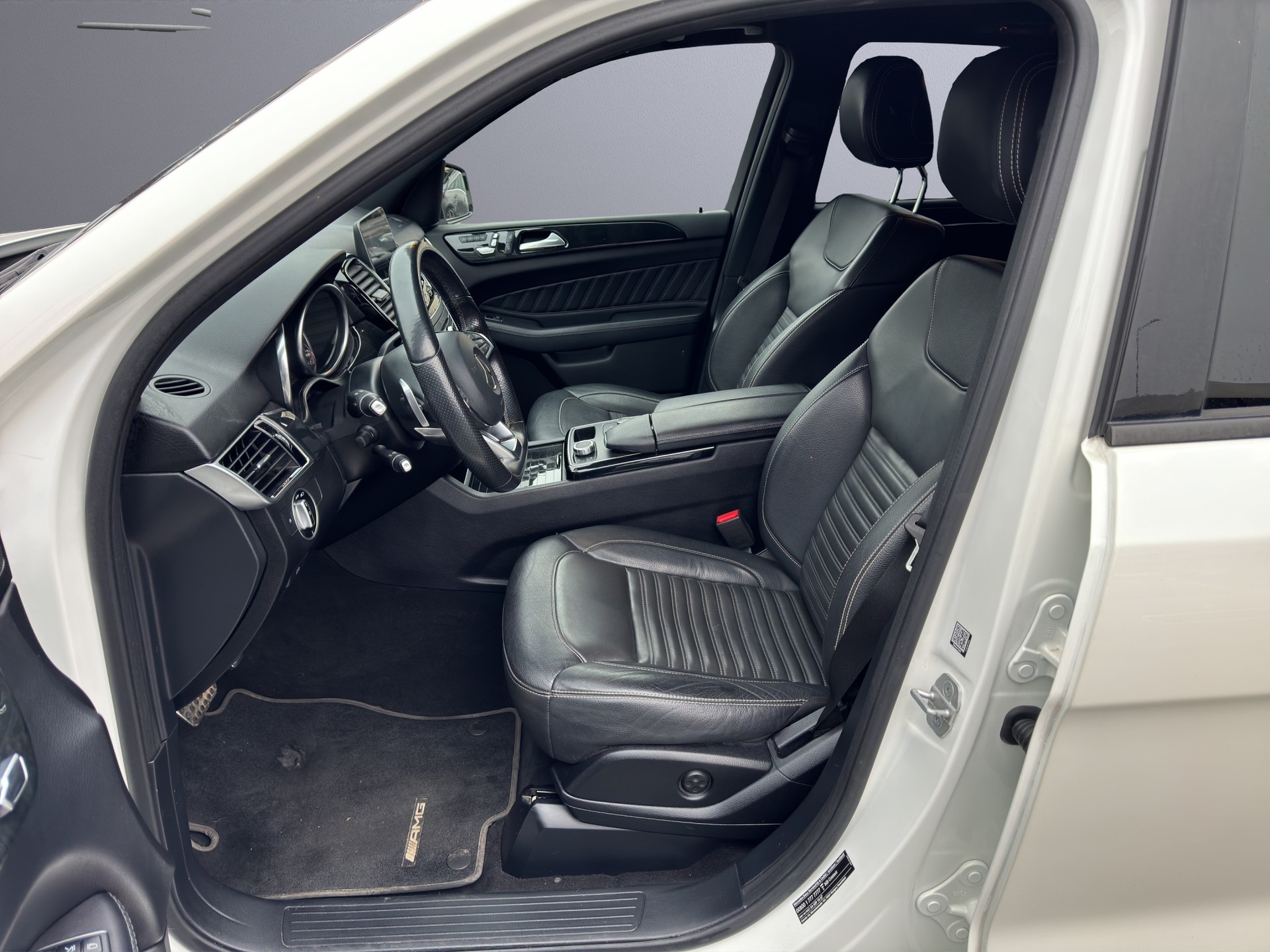 MERCEDES-BENZ GLE 350 d 4Matic 9G-Tronic-image-10