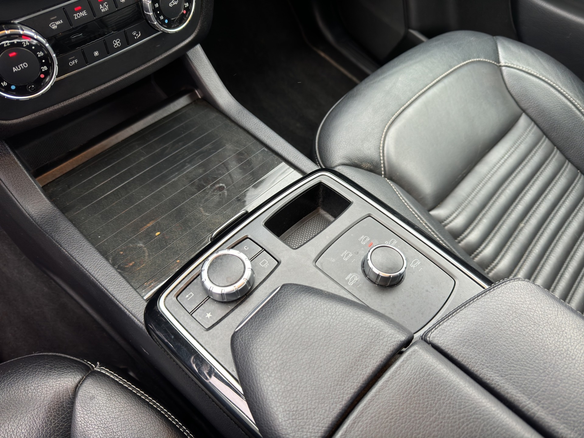 MERCEDES-BENZ GLE 350 d 4Matic 9G-Tronic-image-13