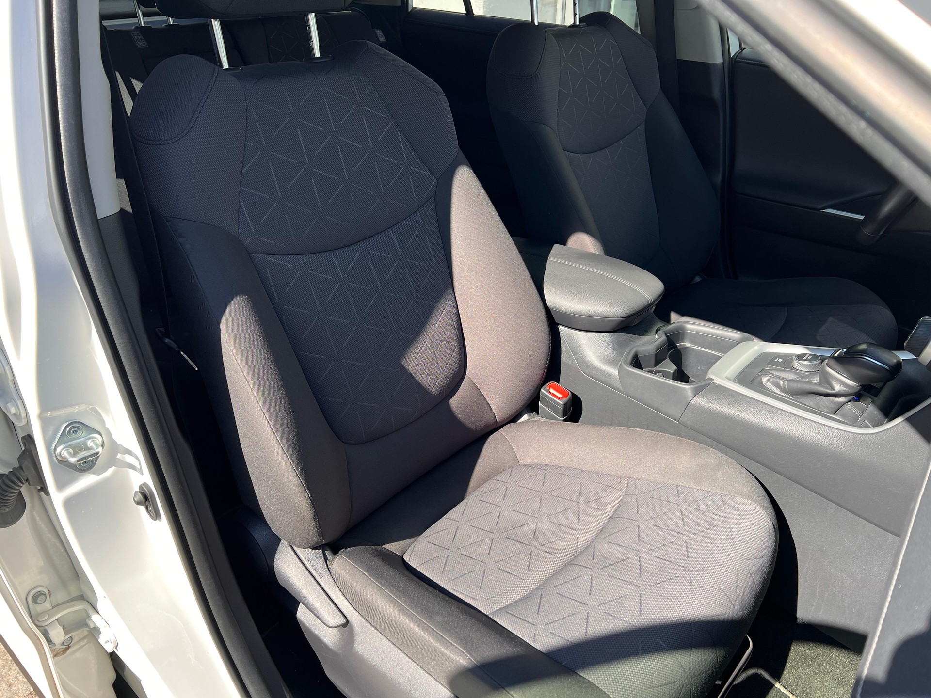 TOYOTA RAV4 2.5 HSD Trend-image-14