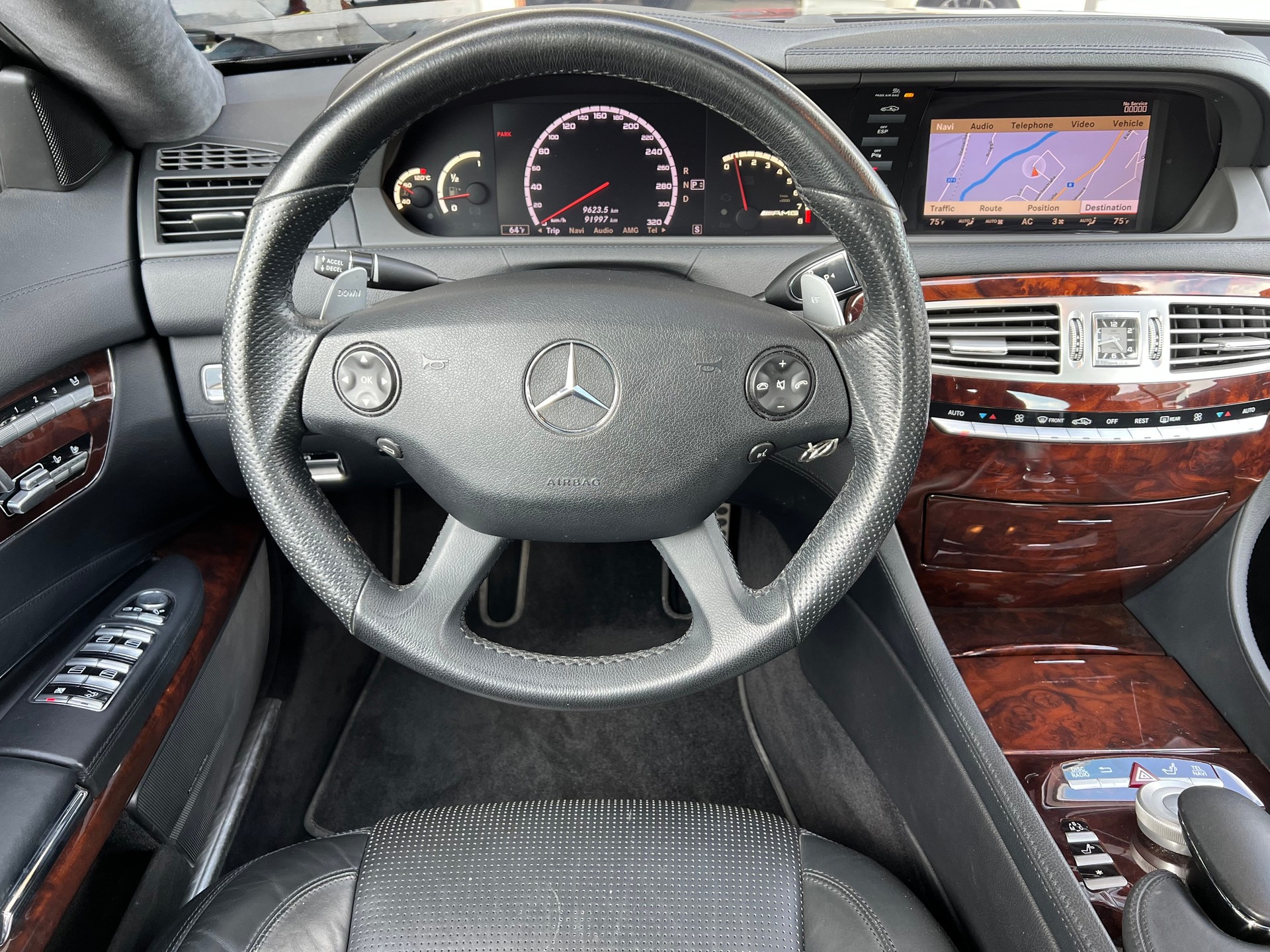 MERCEDES-BENZ CL 63 AMG 7G-Tronic-image-13