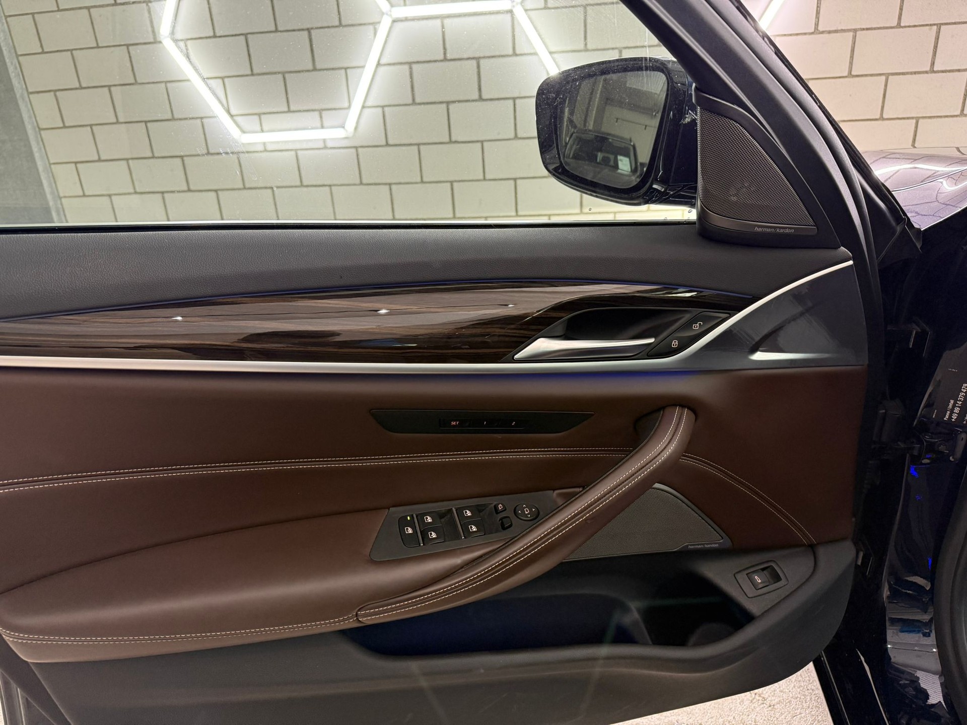 BMW-ALPINA B5 BiTurbo 4.4 V8 xDrive Switch-Tronic-image-5