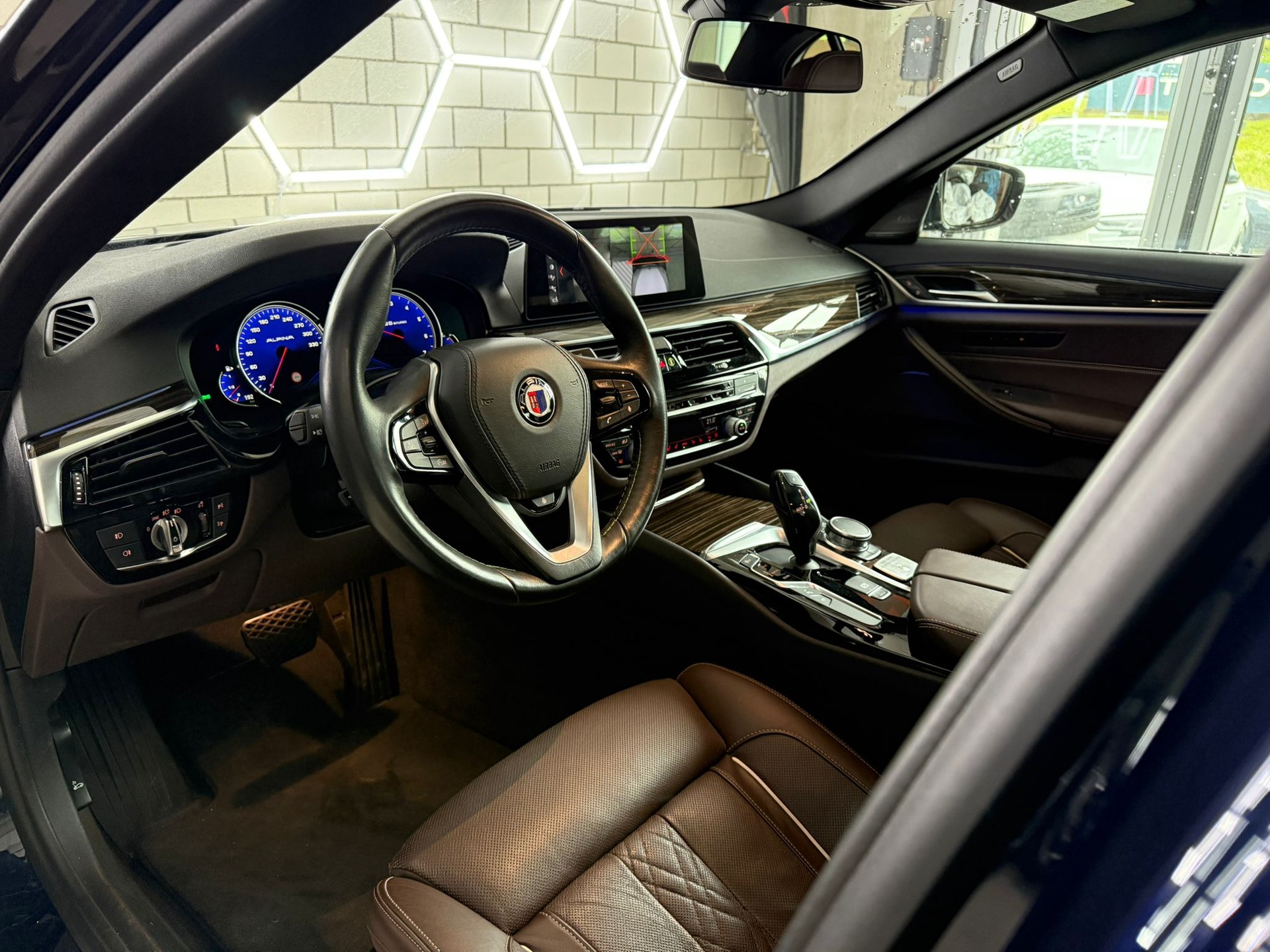 BMW-ALPINA B5 BiTurbo 4.4 V8 xDrive Switch-Tronic-image-6