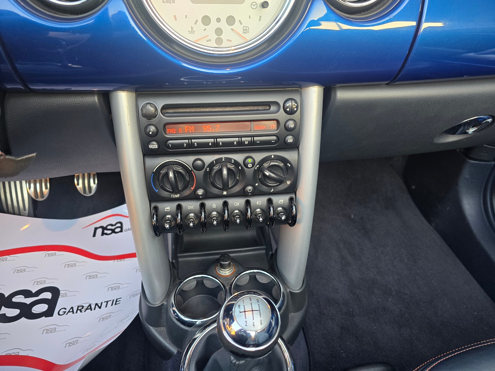 MINI Cooper S Cabriolet-image-21
