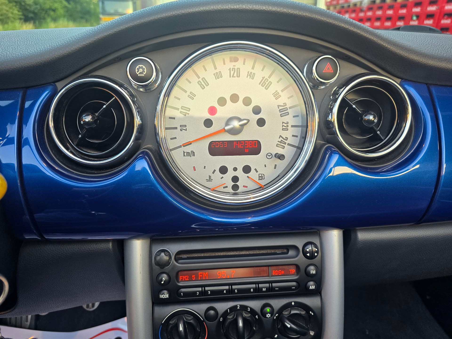 MINI Cooper S Cabriolet-image-22