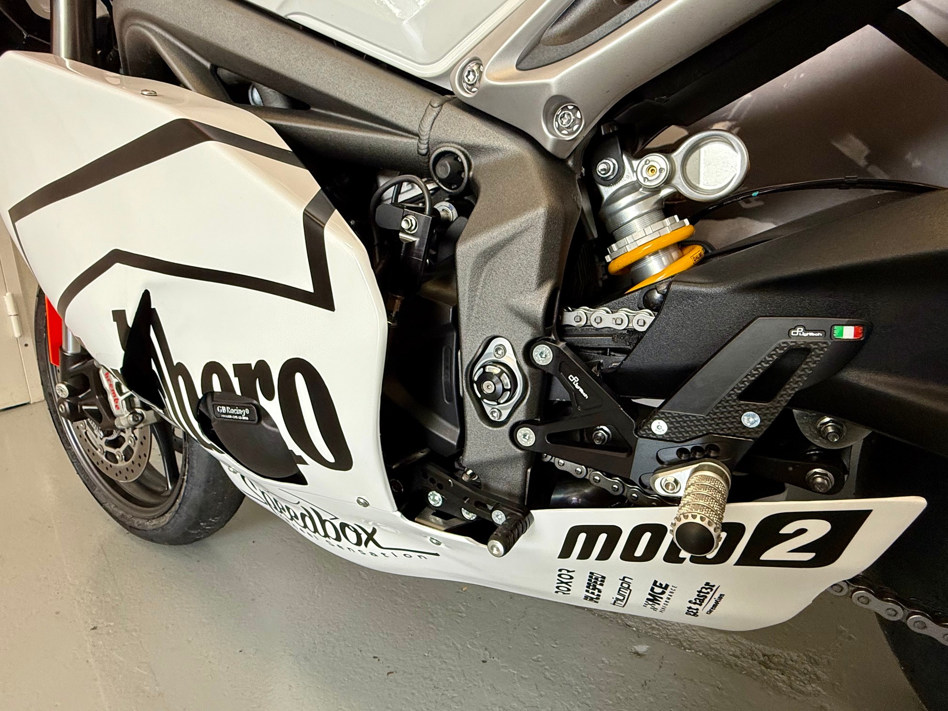 TRIUMPH 765 Racing-image-6