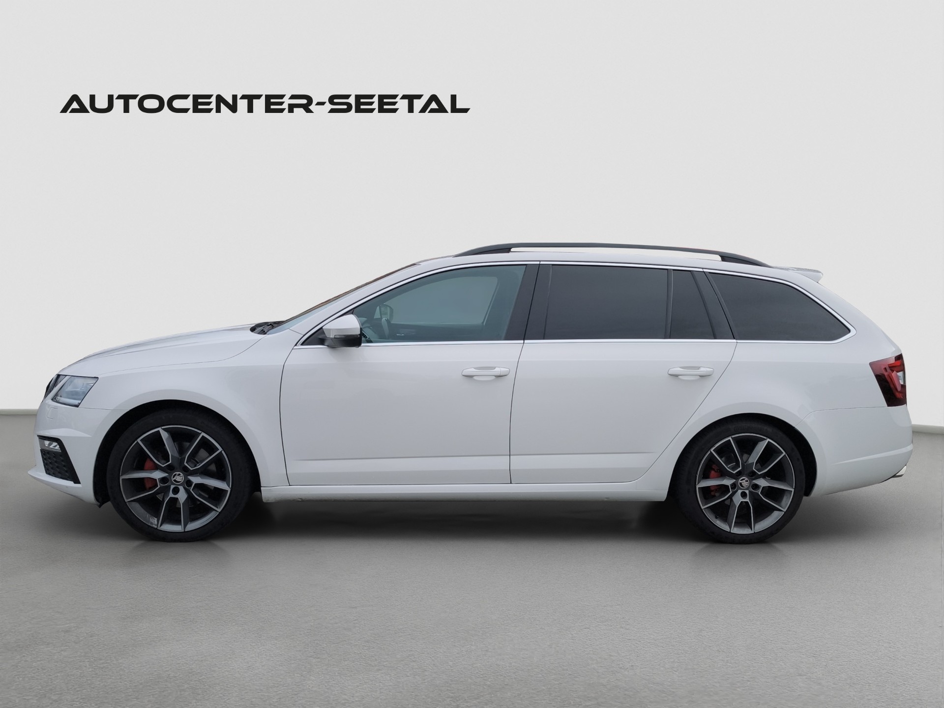 SKODA Octavia Combi 2.0 TDI RS DSG-image-3
