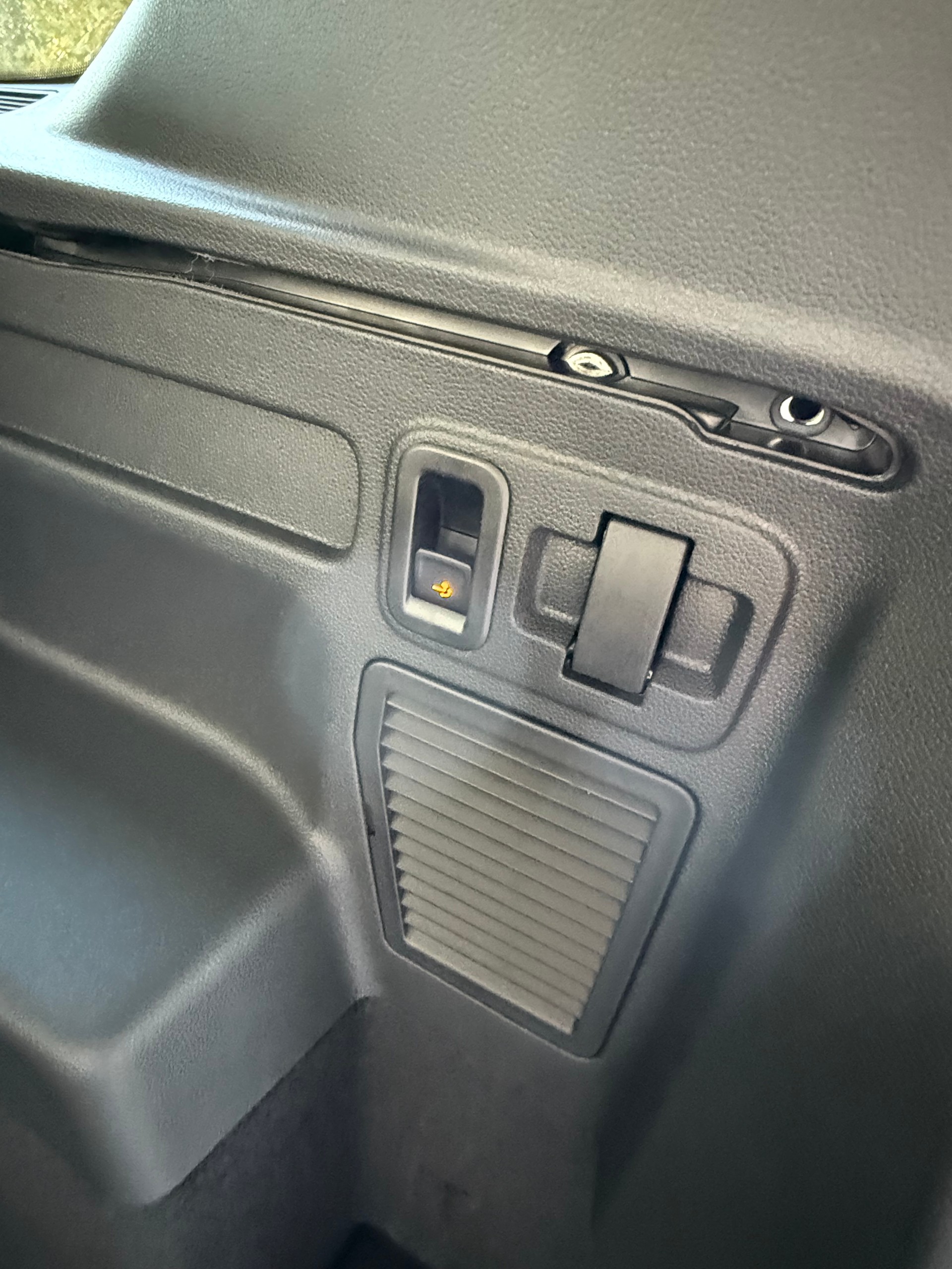 VW Touran 1.5 TSI EVO Comfortline DSG / VENDUE / VERKAUFT-image-6