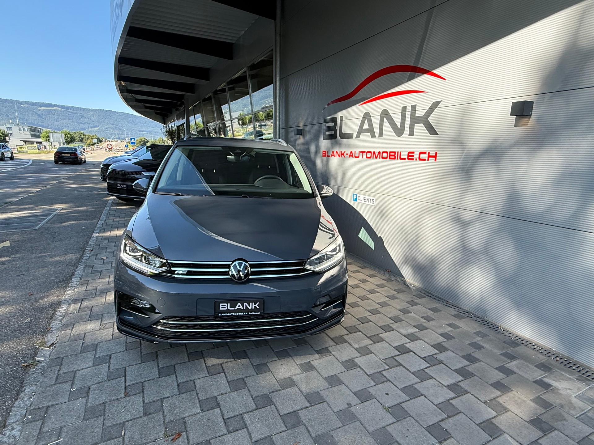 VW Touran 1.5 TSI EVO Comfortline DSG / VENDUE / VERKAUFT-image-2