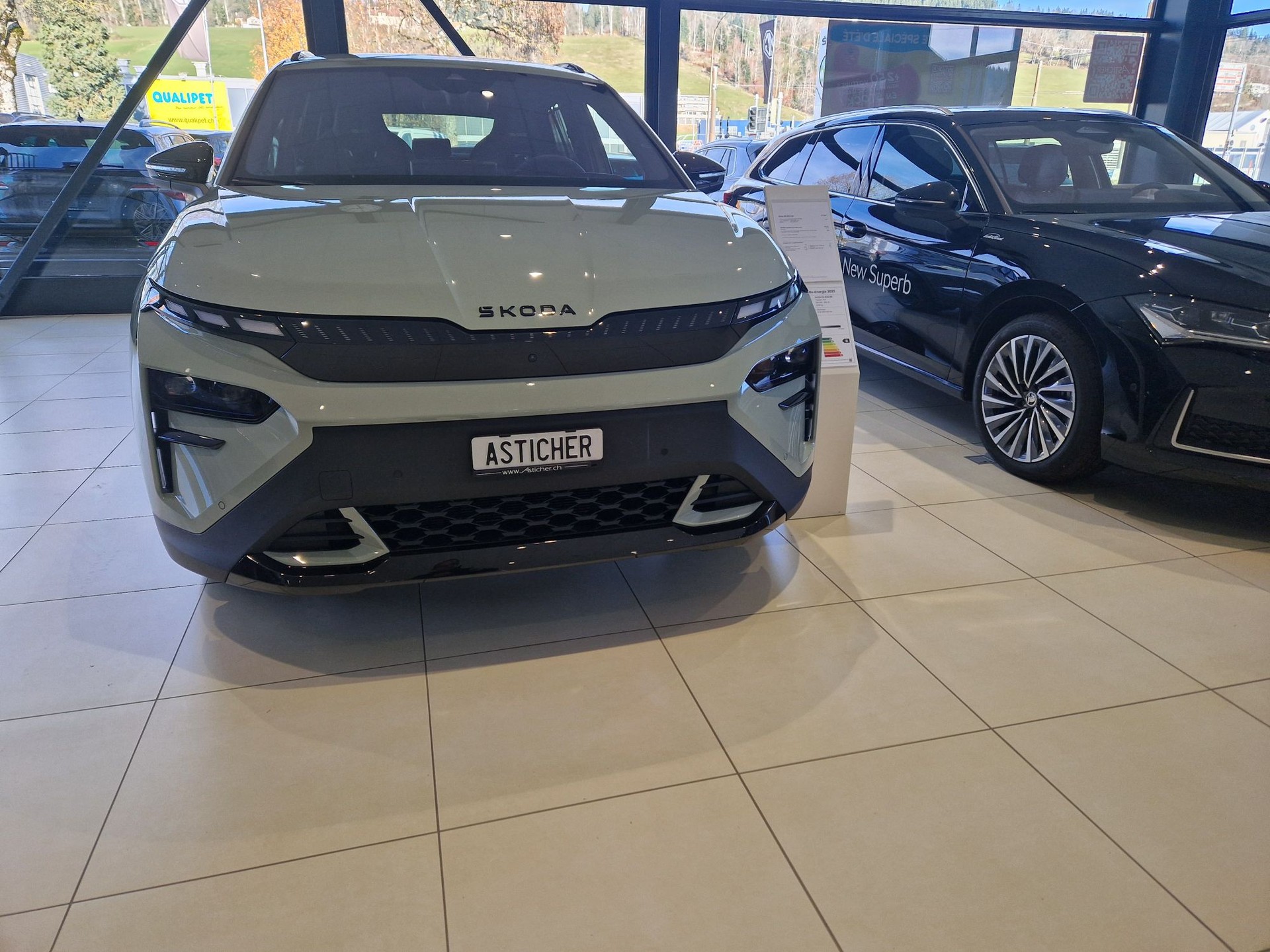 SKODA Elroq RS 4x4-image-1