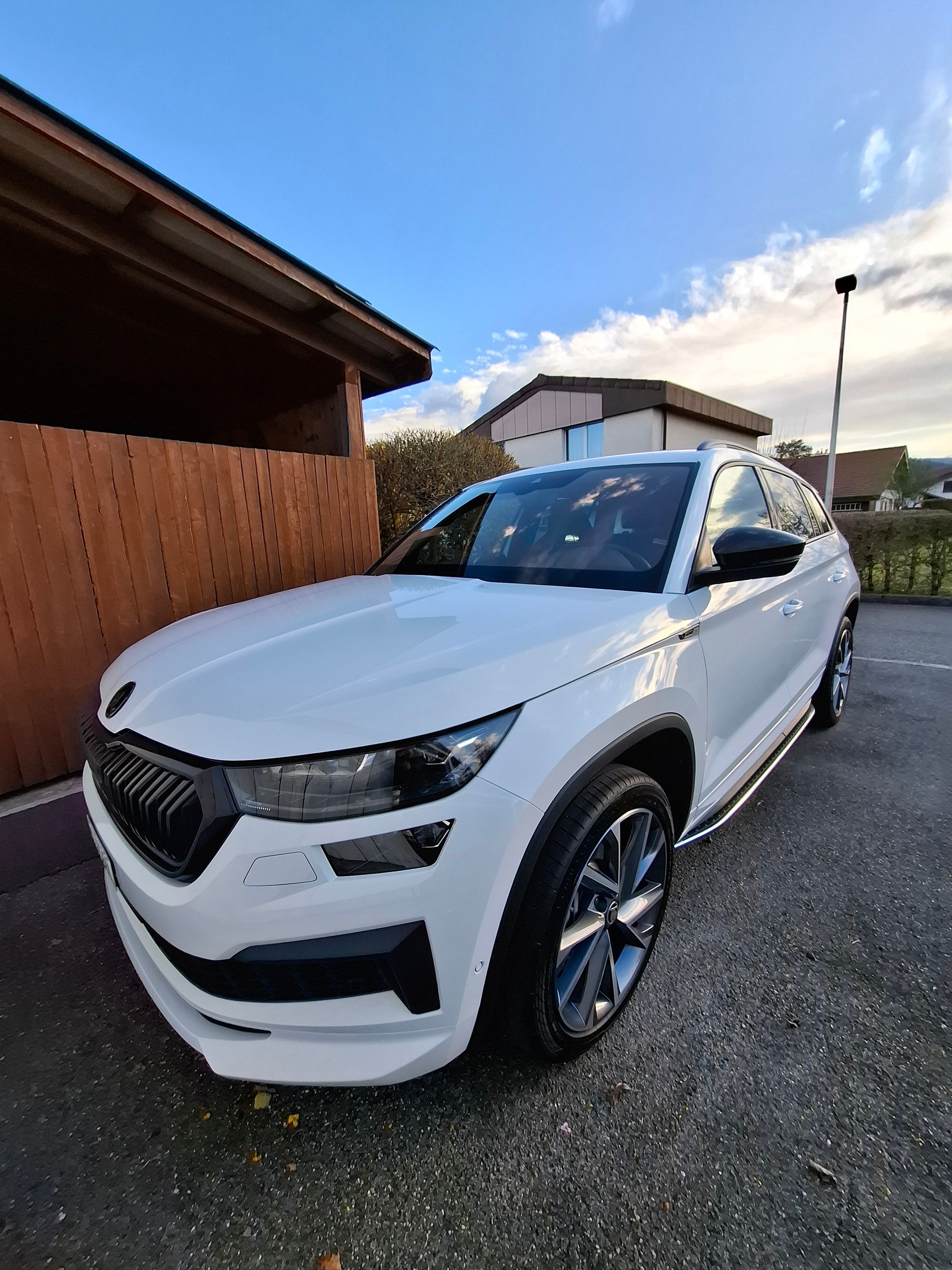 SKODA Kodiaq 2.0 TSI 4x4 SportLine-image-0