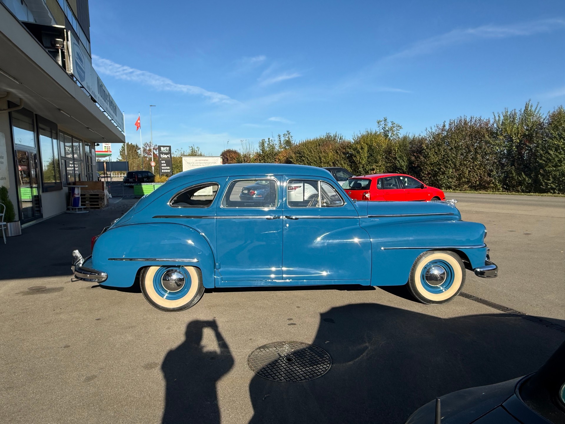 DESOTO Custom Sedan-image-3