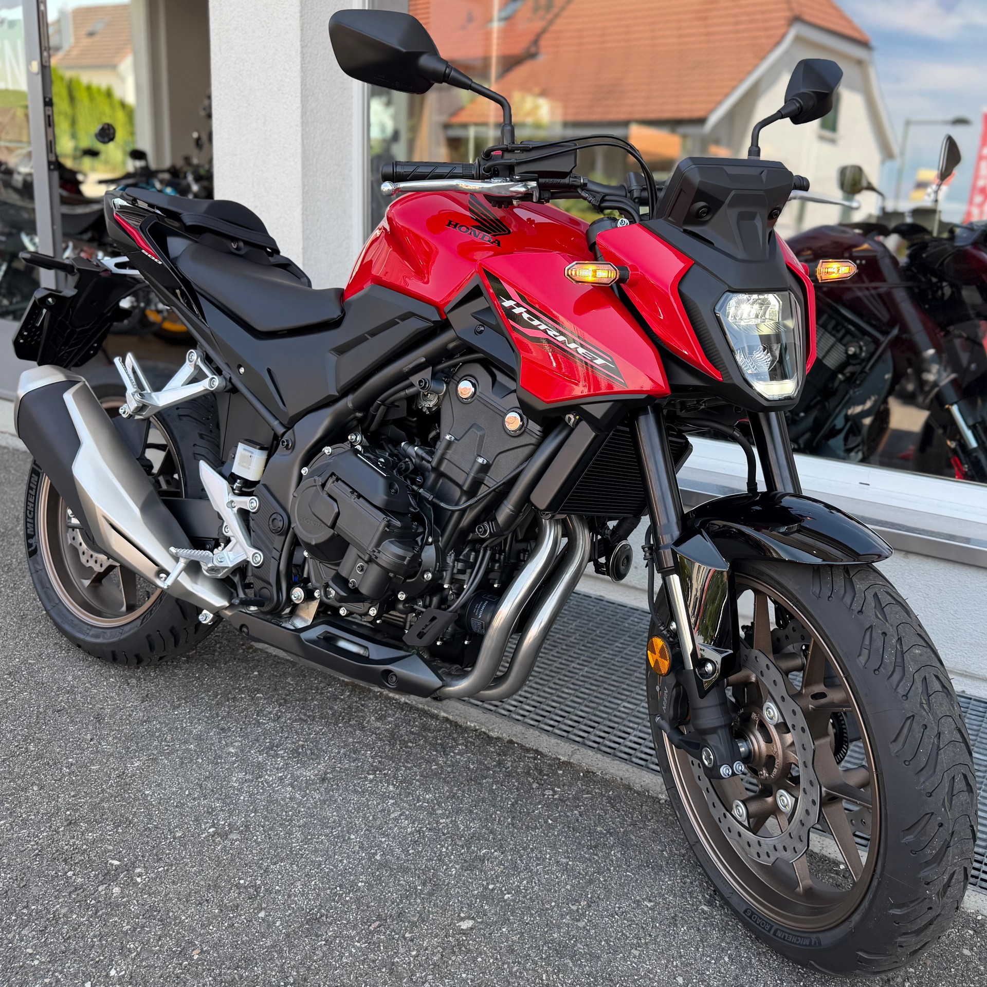 HONDA CB 500 Hornet E-Clutch 2026-image-9