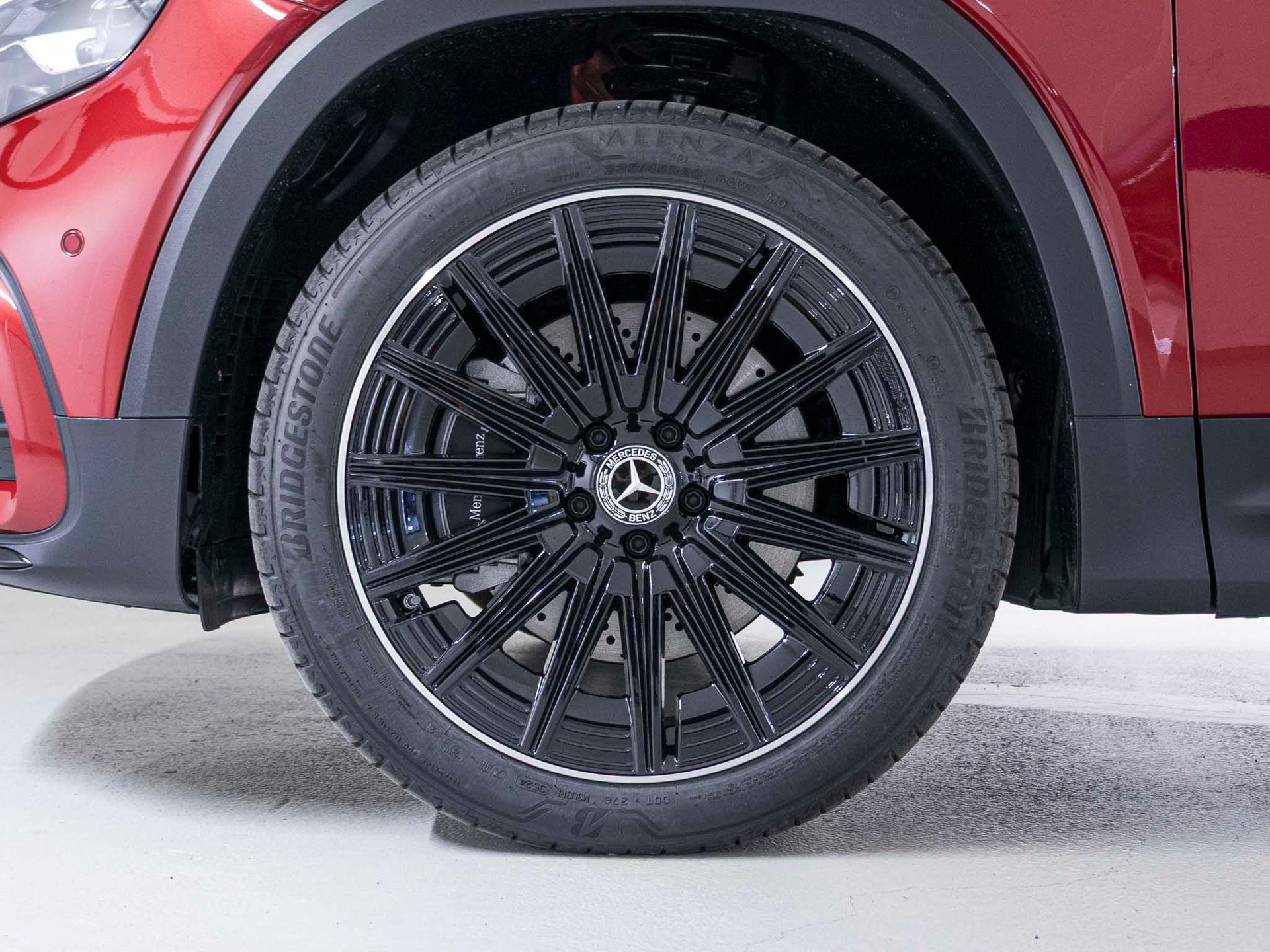 MERCEDES-BENZ GLB 250 4MATIC-image-13