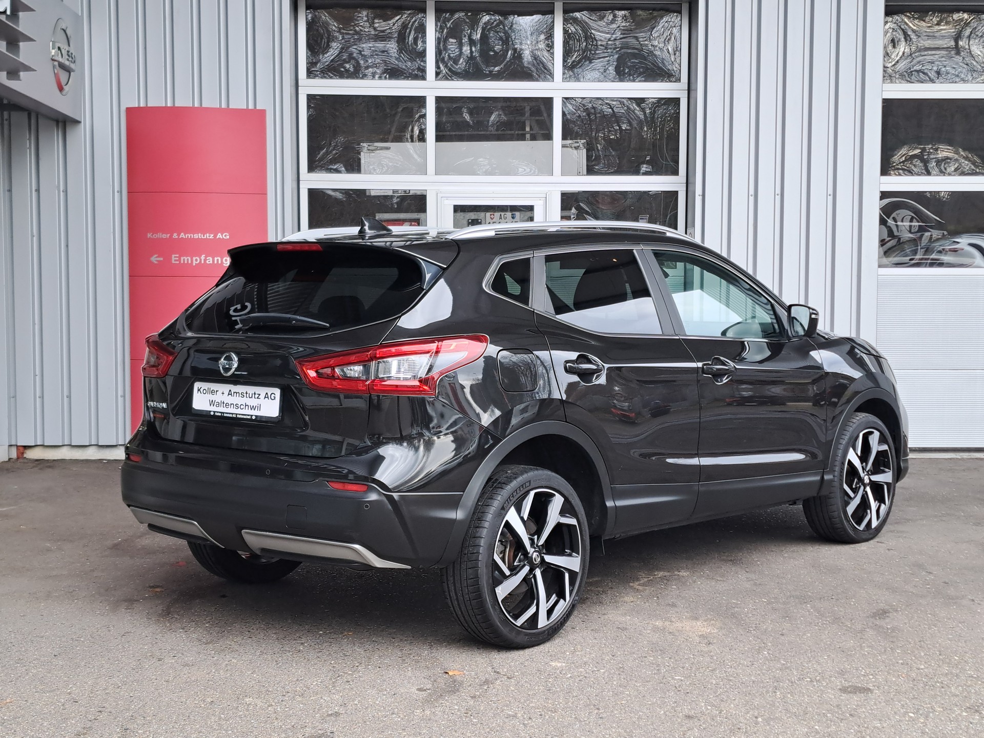 NISSAN Qashqai 1.6 dCi tekna ALL-MODE 4x4-image-4