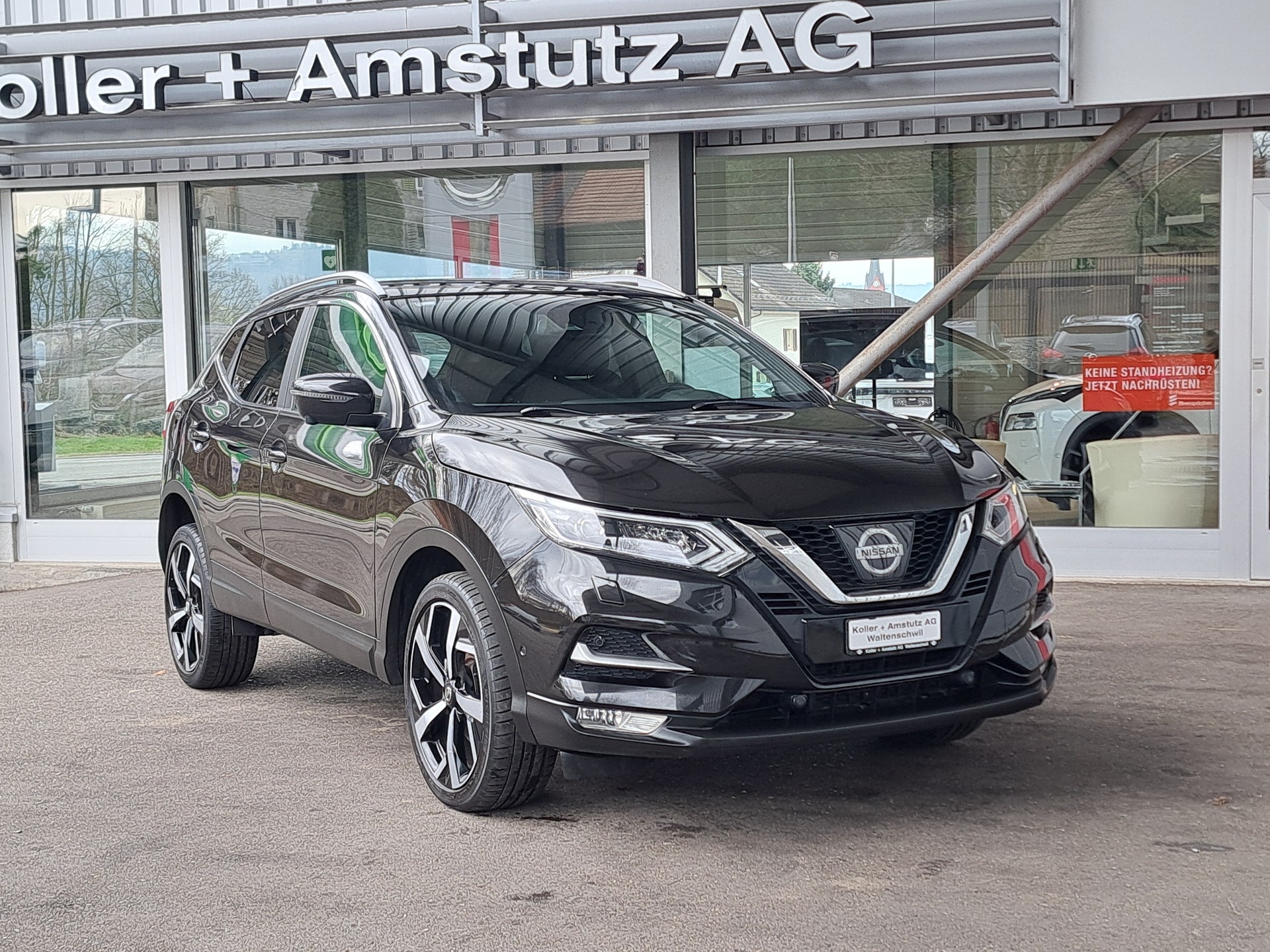 NISSAN Qashqai 1.6 dCi tekna ALL-MODE 4x4-image-2