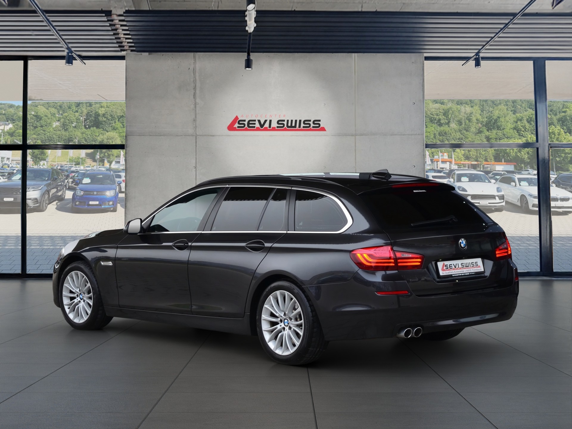 BMW 530d Touring xDrive Steptronic-image-3