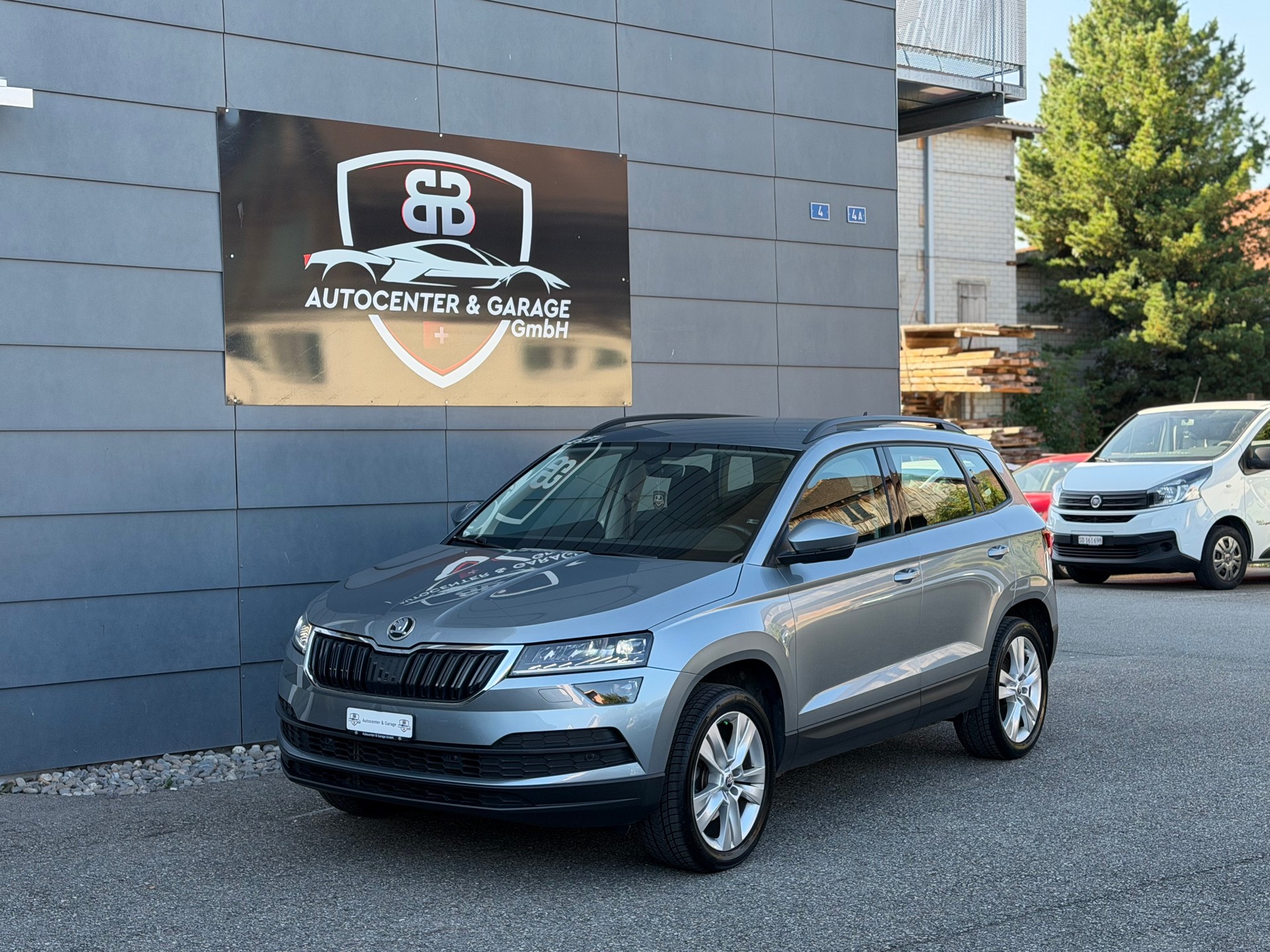 SKODA Karoq 2.0 TDI CR Style 4x4 DSG ** MFK 28.01.2026**-image-1
