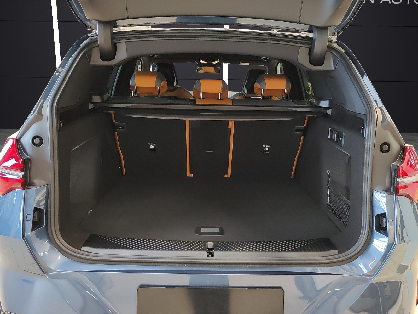 BMW X3 40d xDrive-image-12