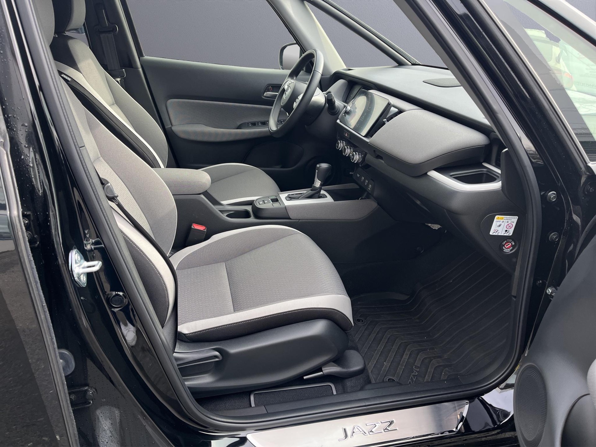 HONDA Jazz 1.5 i-MMD Crosstar Executive-image-13