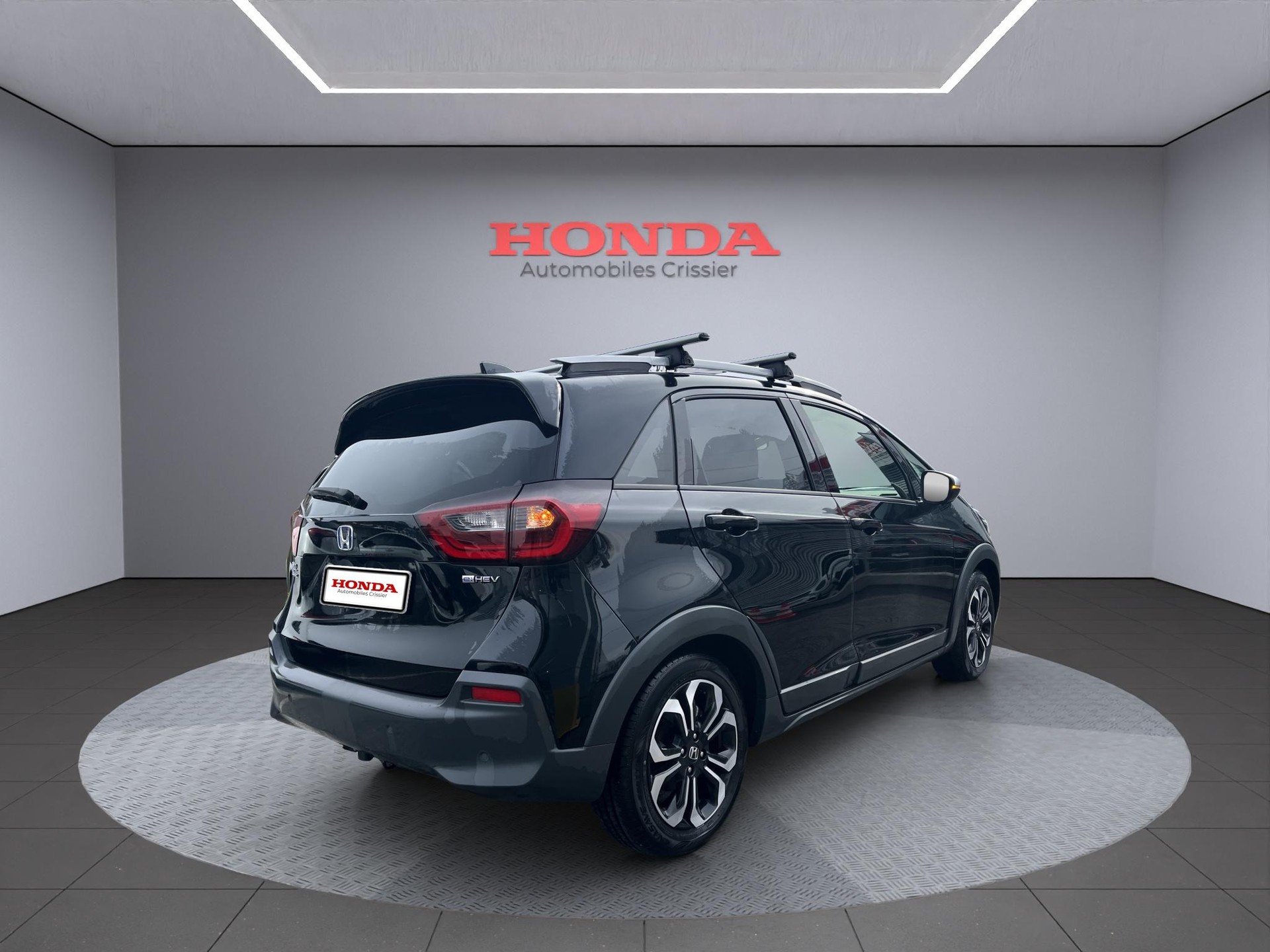 HONDA Jazz 1.5 i-MMD Crosstar Executive-showroom-element-3
