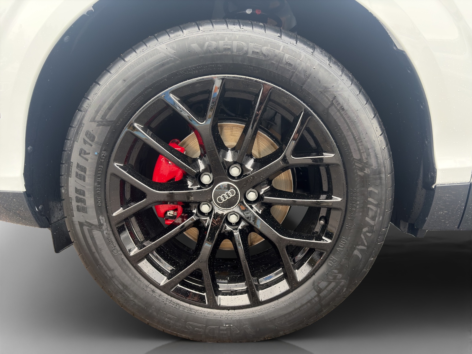 AUDI Q3 Sportback 110 kW TFSI S tronic-image-13