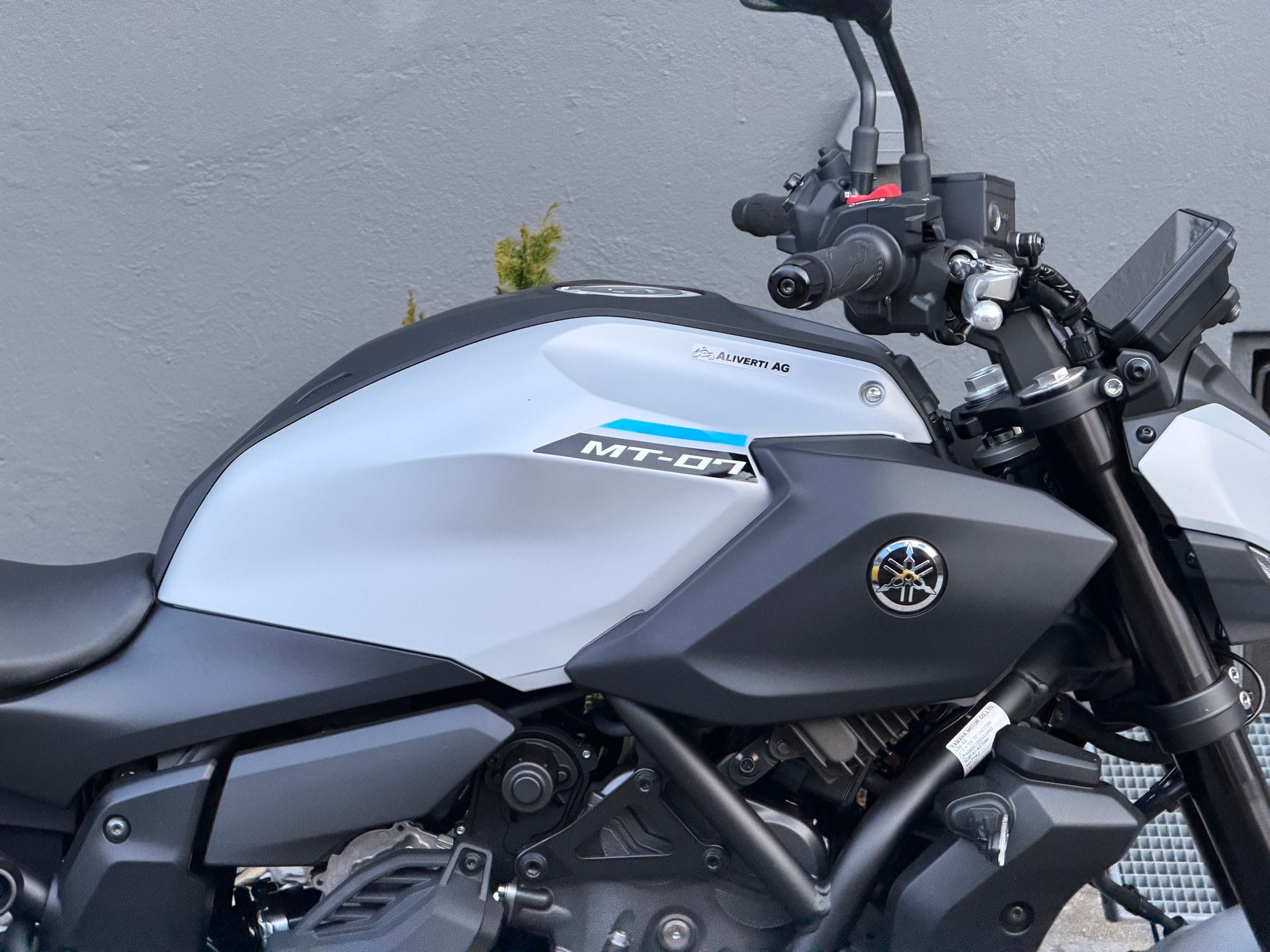 YAMAHA MT-07 Y-AMT-image-10