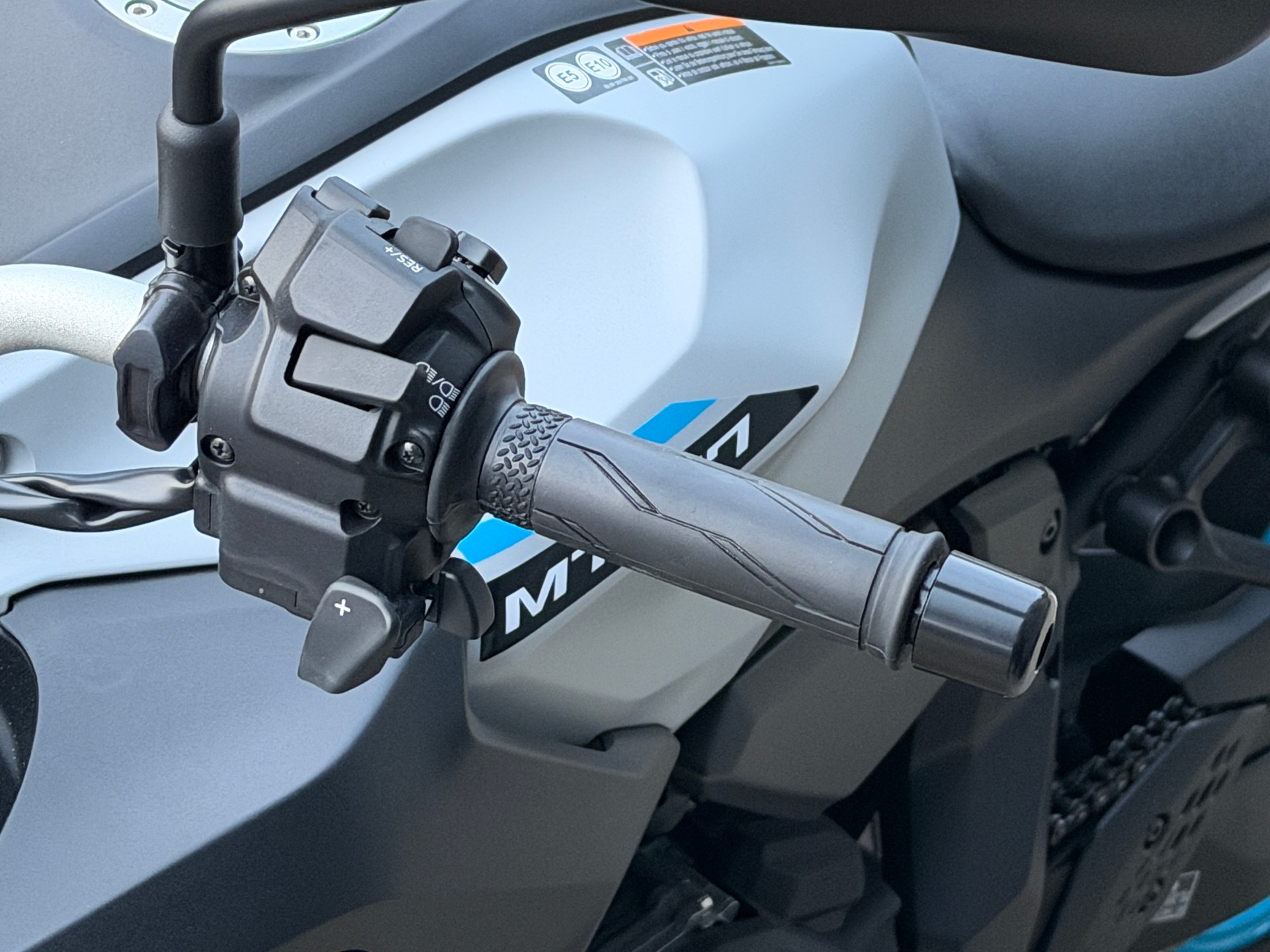 YAMAHA MT-07 Y-AMT-image-15