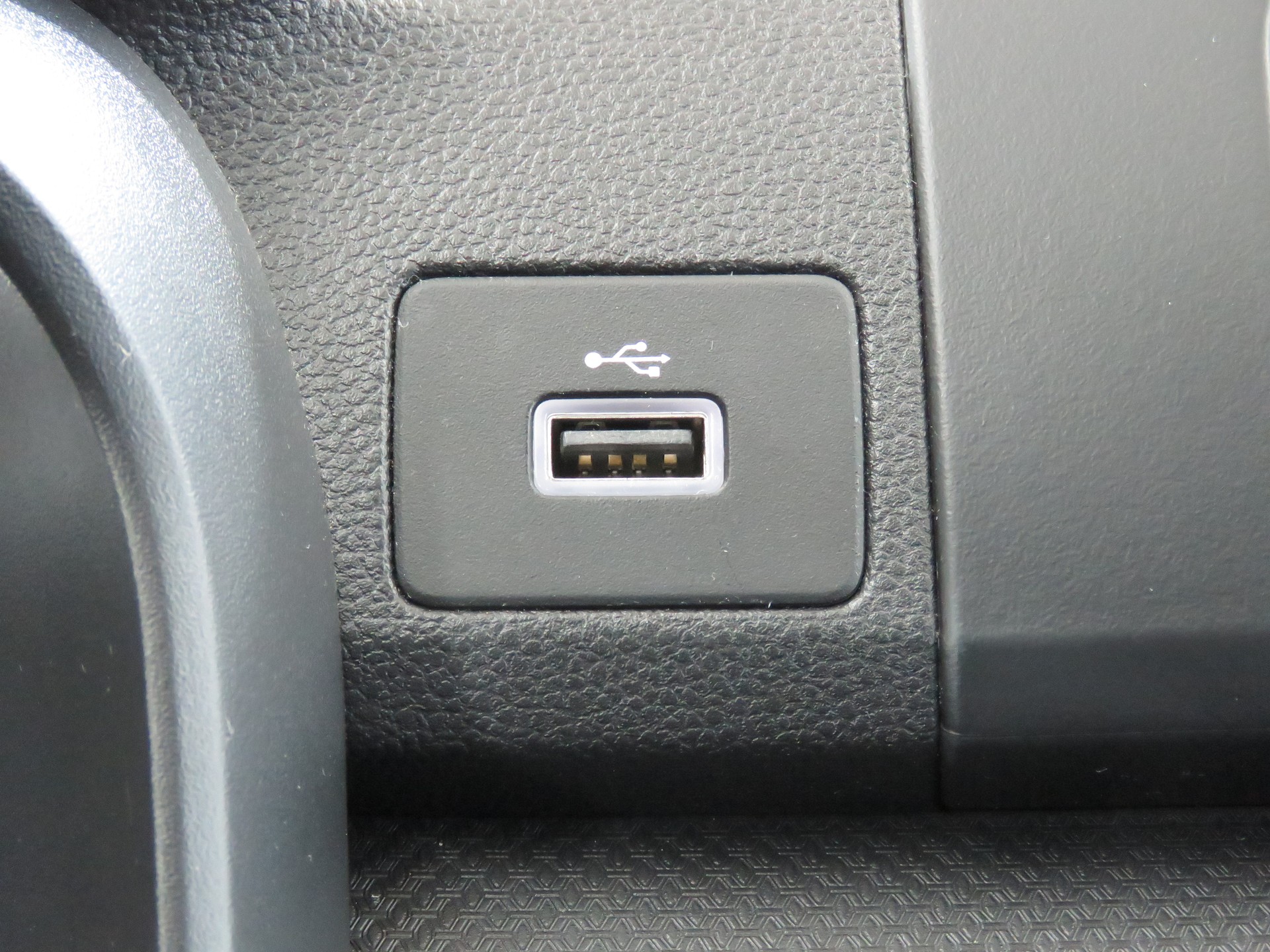 DACIA Sandero SCe 65 Essential-image-17