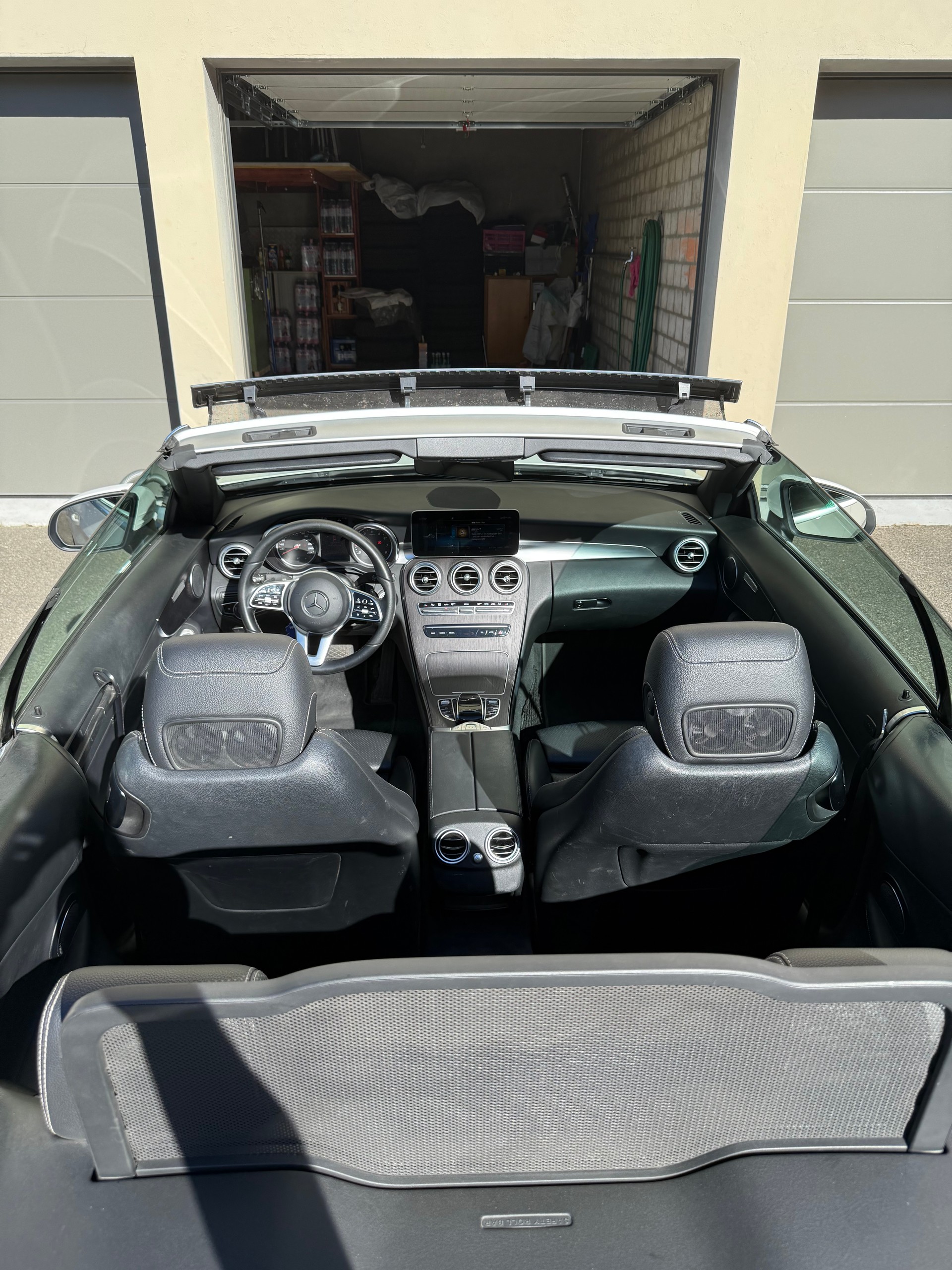 MERCEDES-BENZ C 180 Cabriolet-image-6