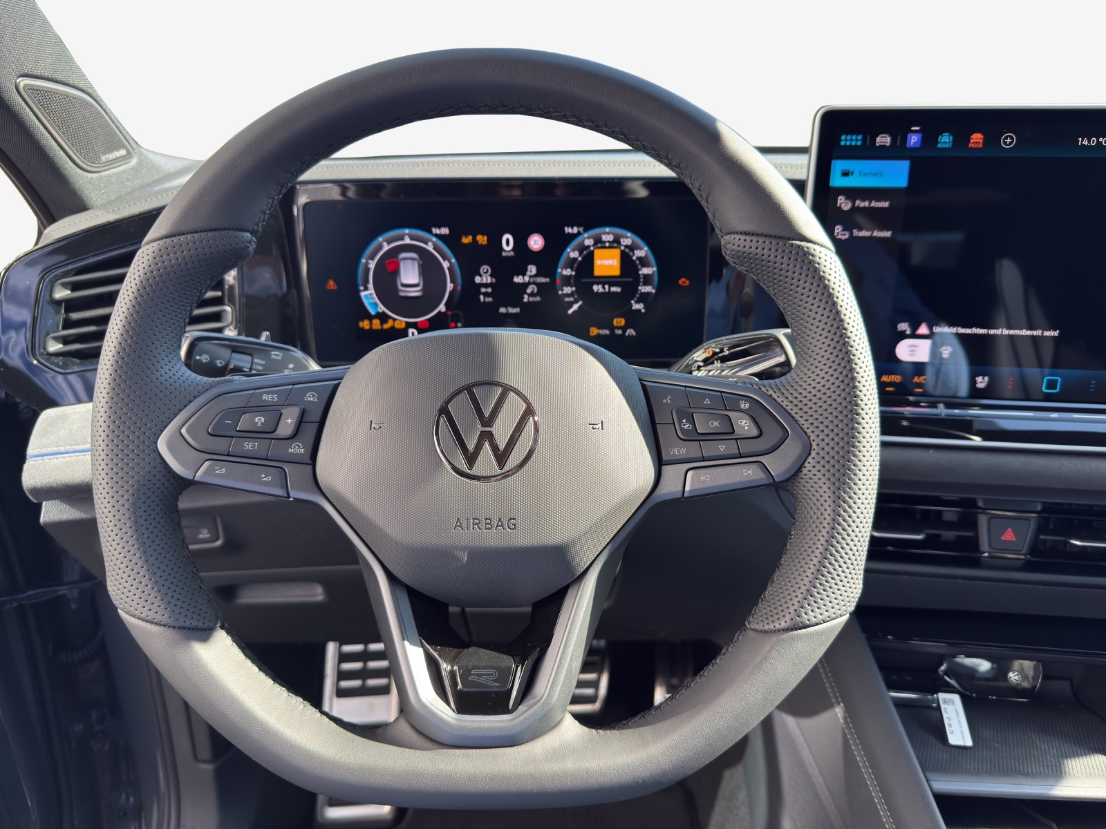 VW Tiguan 2.0 TSI DSG R-Line United 4Motion-image-9