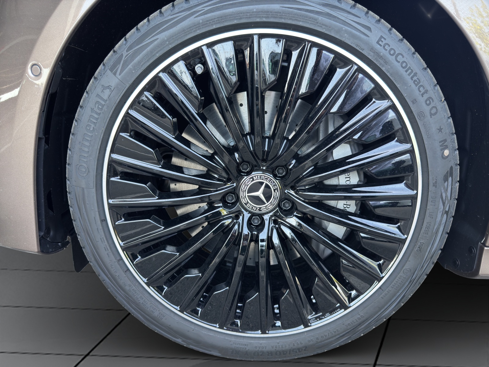 Image MERCEDES-BENZ E-220 E 220 d 4Matic 9G-Tronic